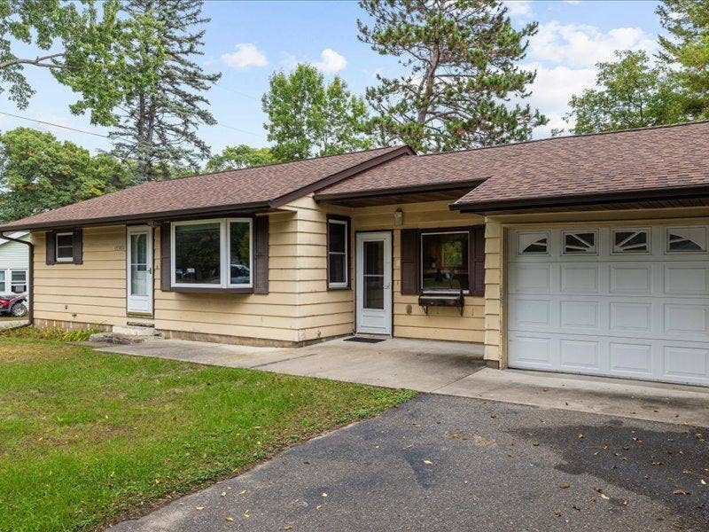 13380 Memorywood Drive, Baxter, MN 56425 13380 Memorywood Drive, Baxter, MN 56425