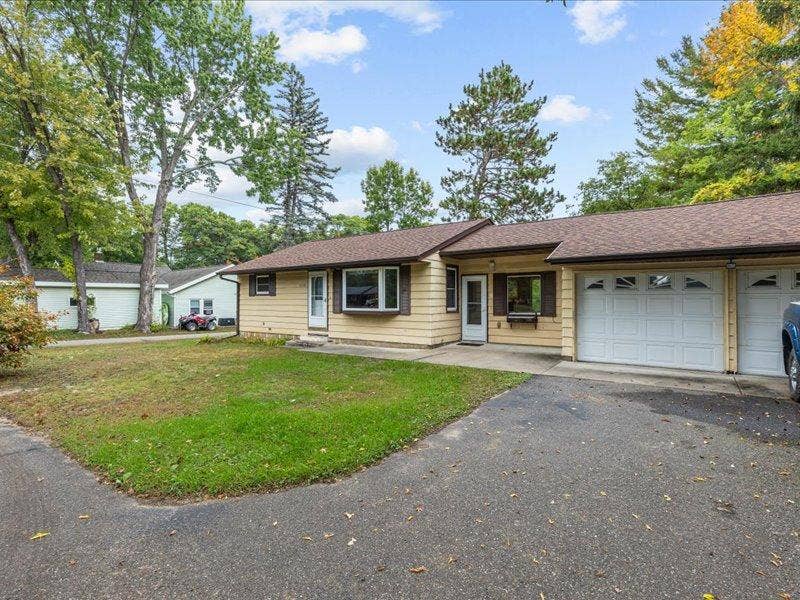 13380 Memorywood Drive, Baxter, MN 56425 13380 Memorywood Drive, Baxter, MN 56425