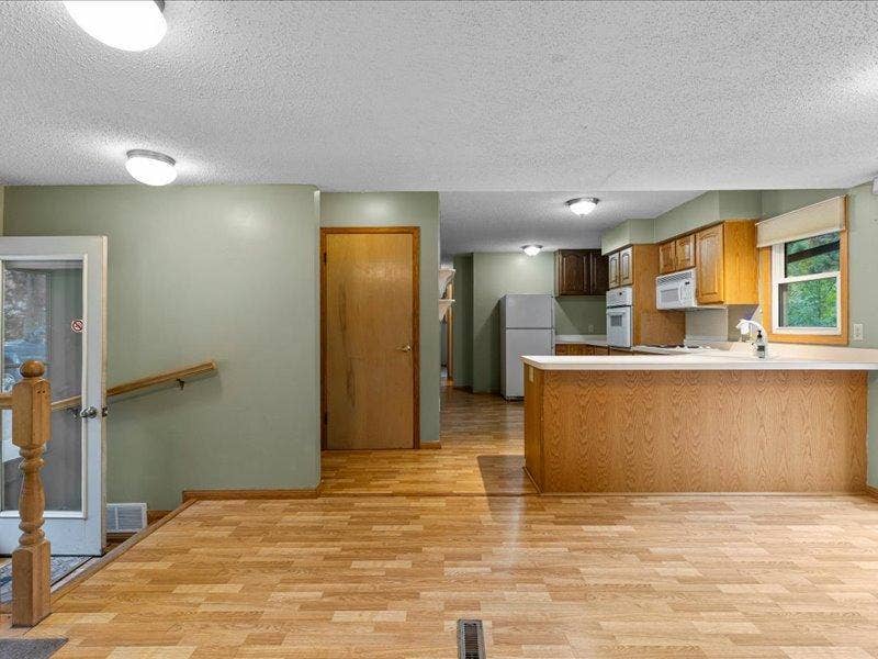 13380 Memorywood Drive, Baxter, MN 56425 13380 Memorywood Drive, Baxter, MN 56425