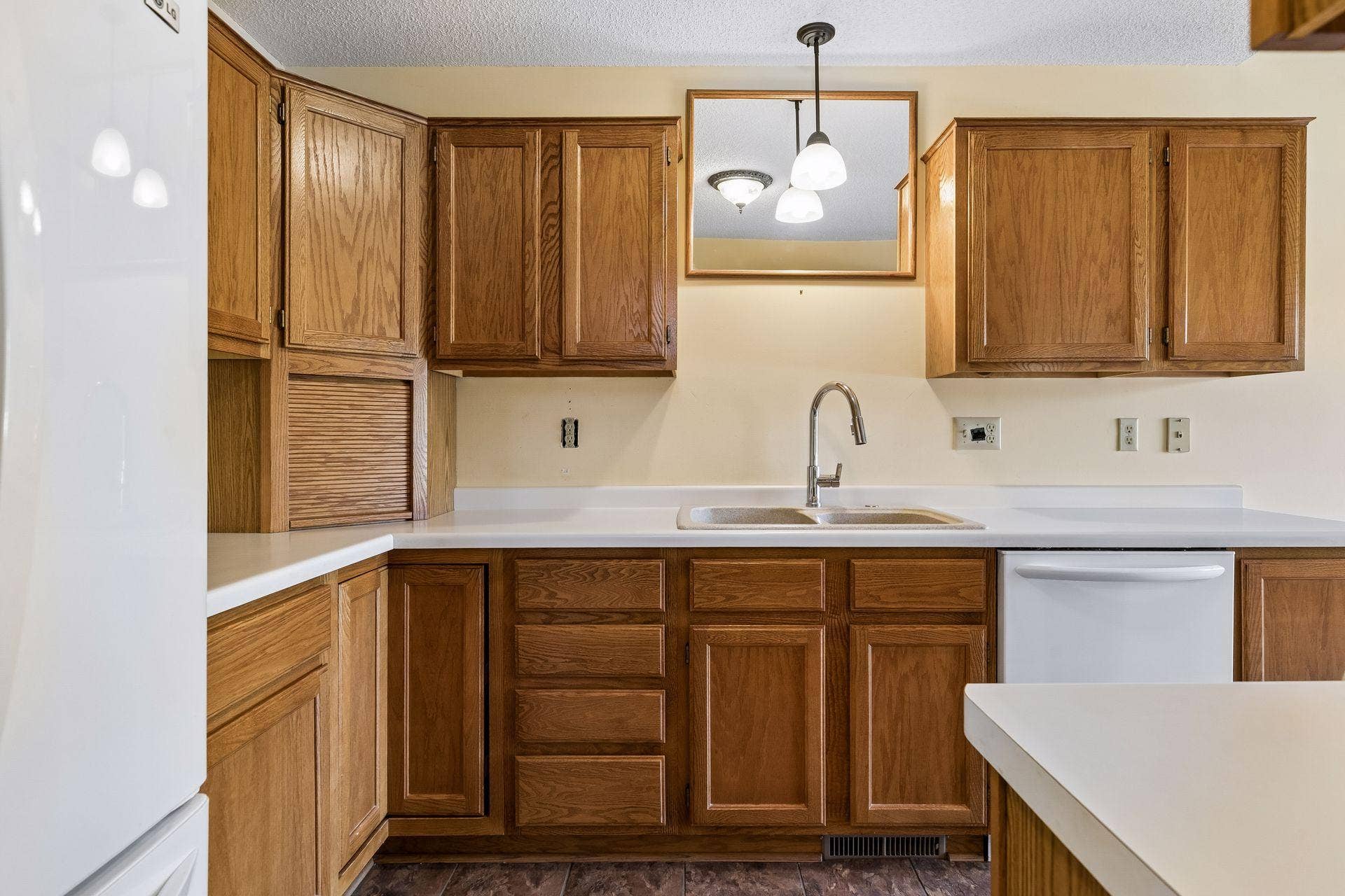 7886 72nd Street S, Cottage Grove, MN 55016