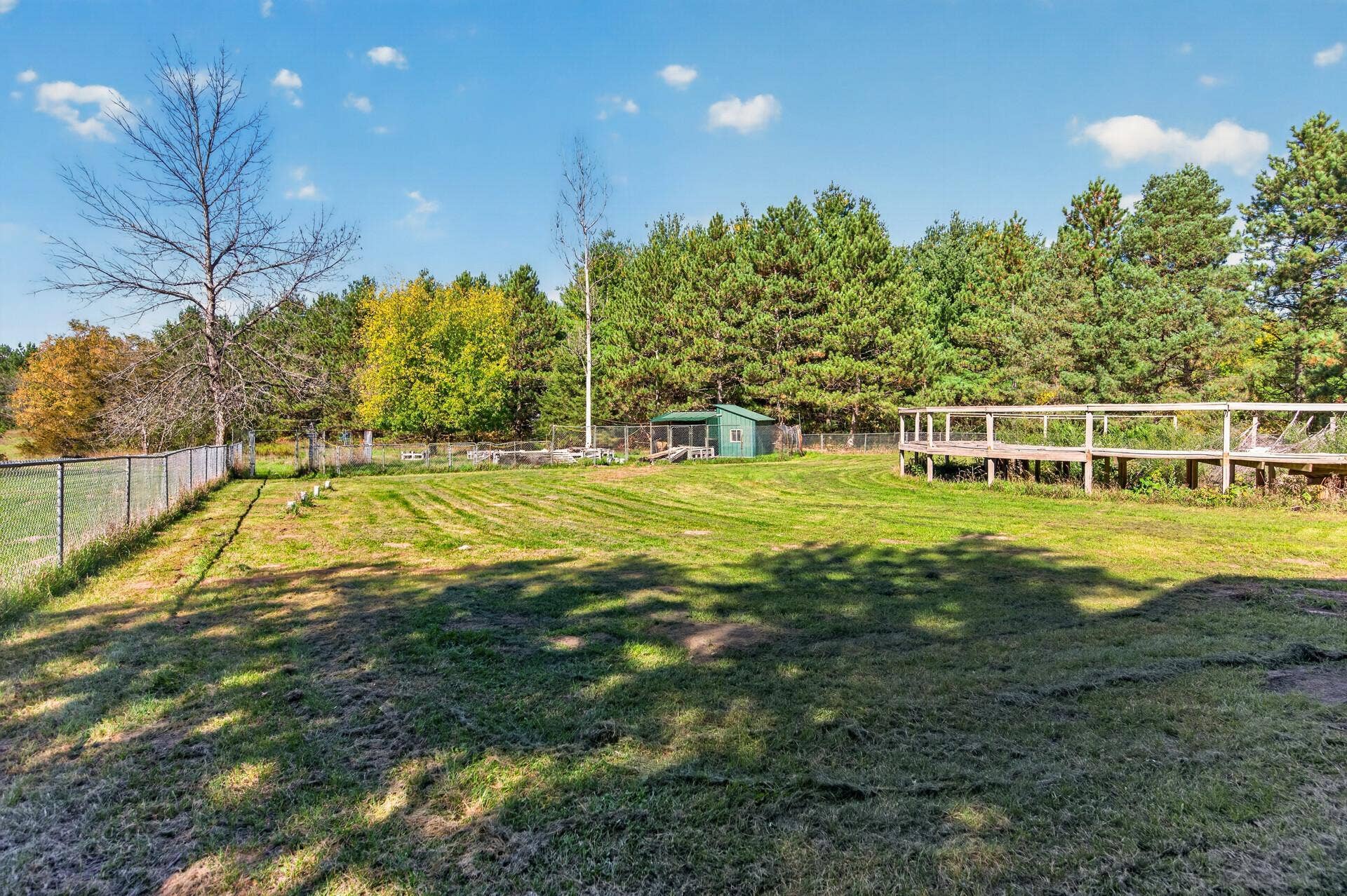 45_24358_Riverbank45_mls.jpg
