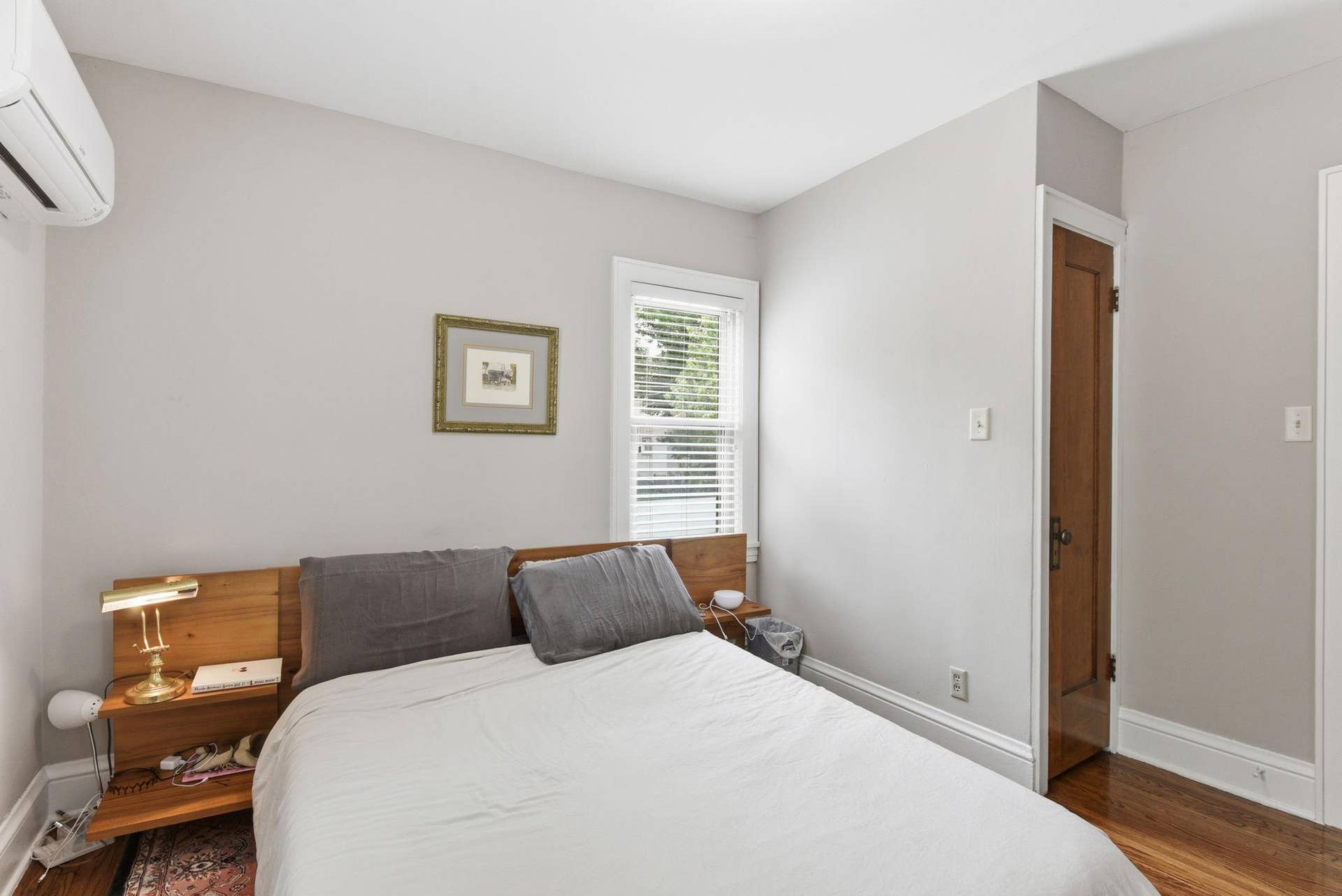 5037/5039 Abbott Avenue S, 28, Minneapolis, MN 55410 39-web-or-mls-5039-5037-Abbott-Ave-S-DUPLEX-39.jpg