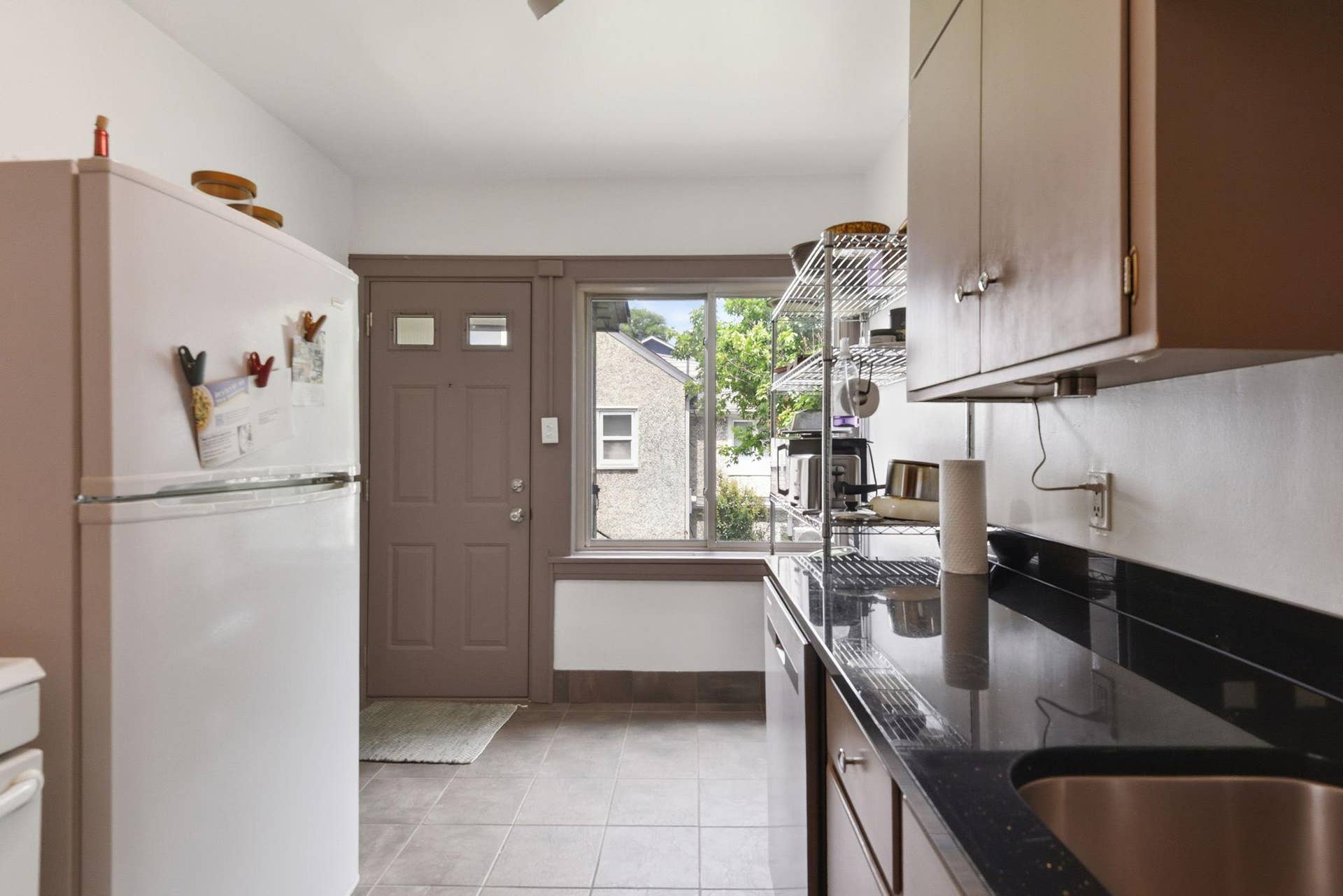 5037/5039 Abbott Avenue S, 28, Minneapolis, MN 55410 34-web-or-mls-5039-5037-Abbott-Ave-S-DUPLEX-34.jpg