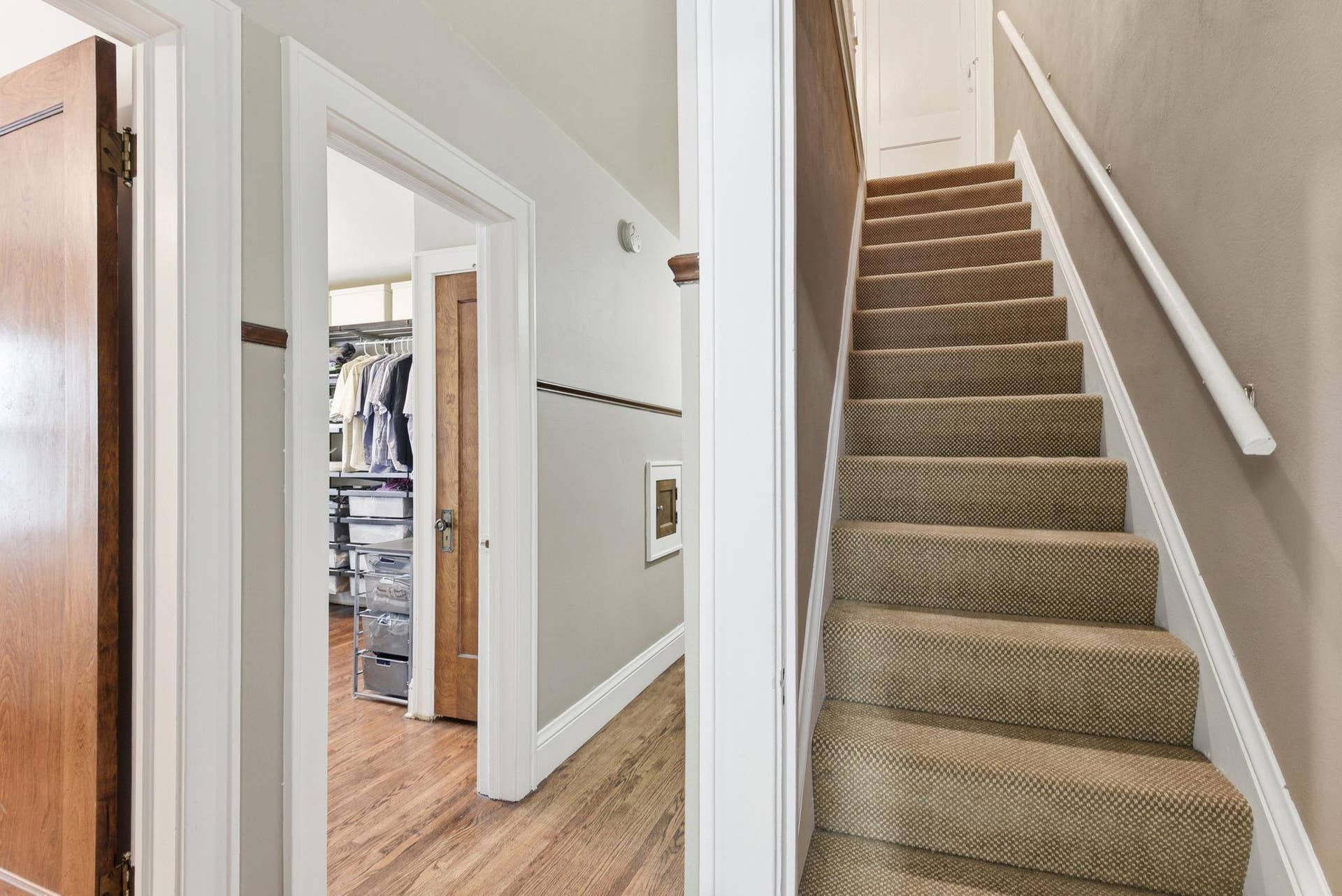 5037/5039 Abbott Avenue S, 28, Minneapolis, MN 55410 19-web-or-mls-5039-5037-Abbott-Ave-S-DUPLEX-19.jpg