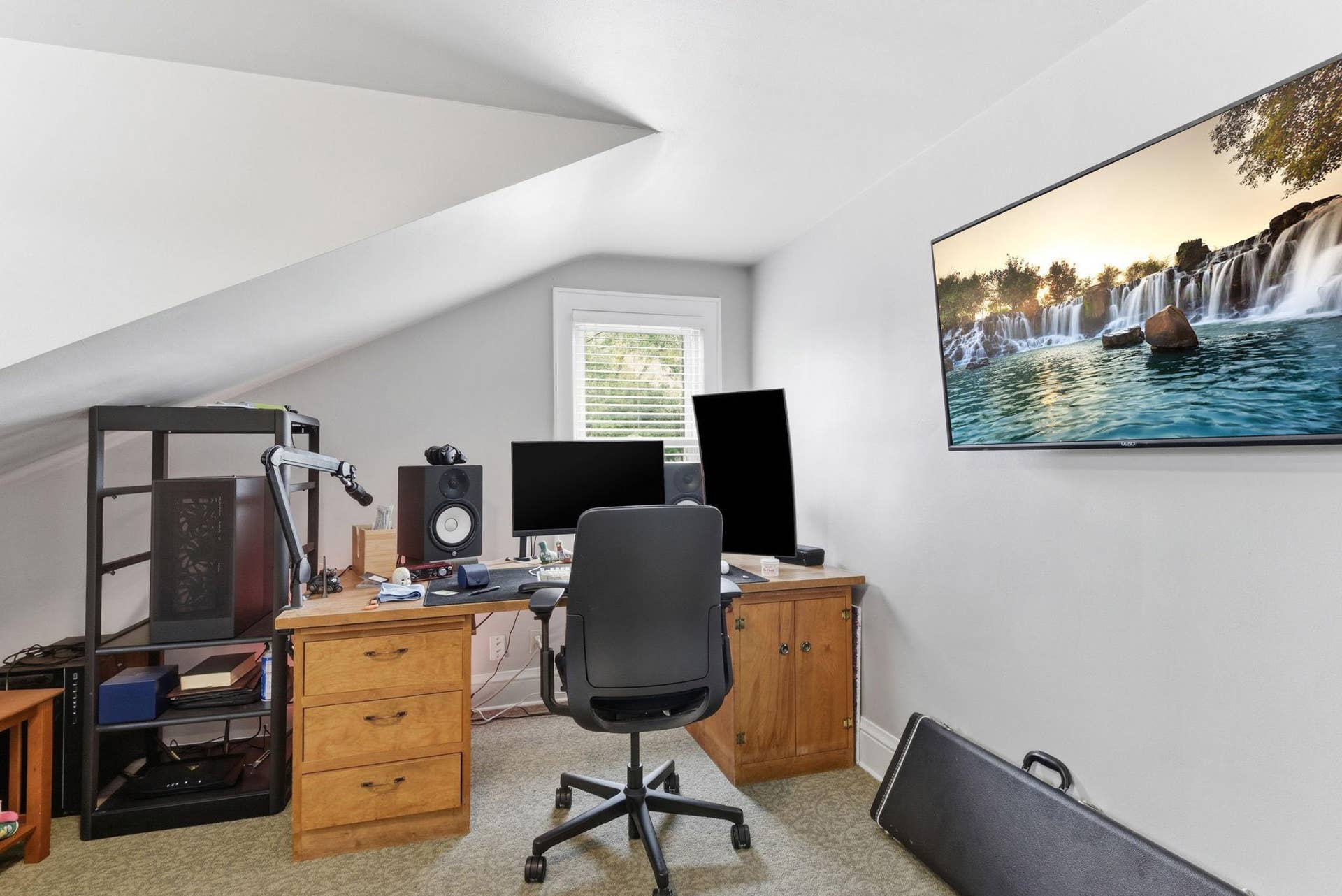 5037/5039 Abbott Avenue S, 28, Minneapolis, MN 55410 43-web-or-mls-5039-5037-Abbott-Ave-S-DUPLEX-43.jpg