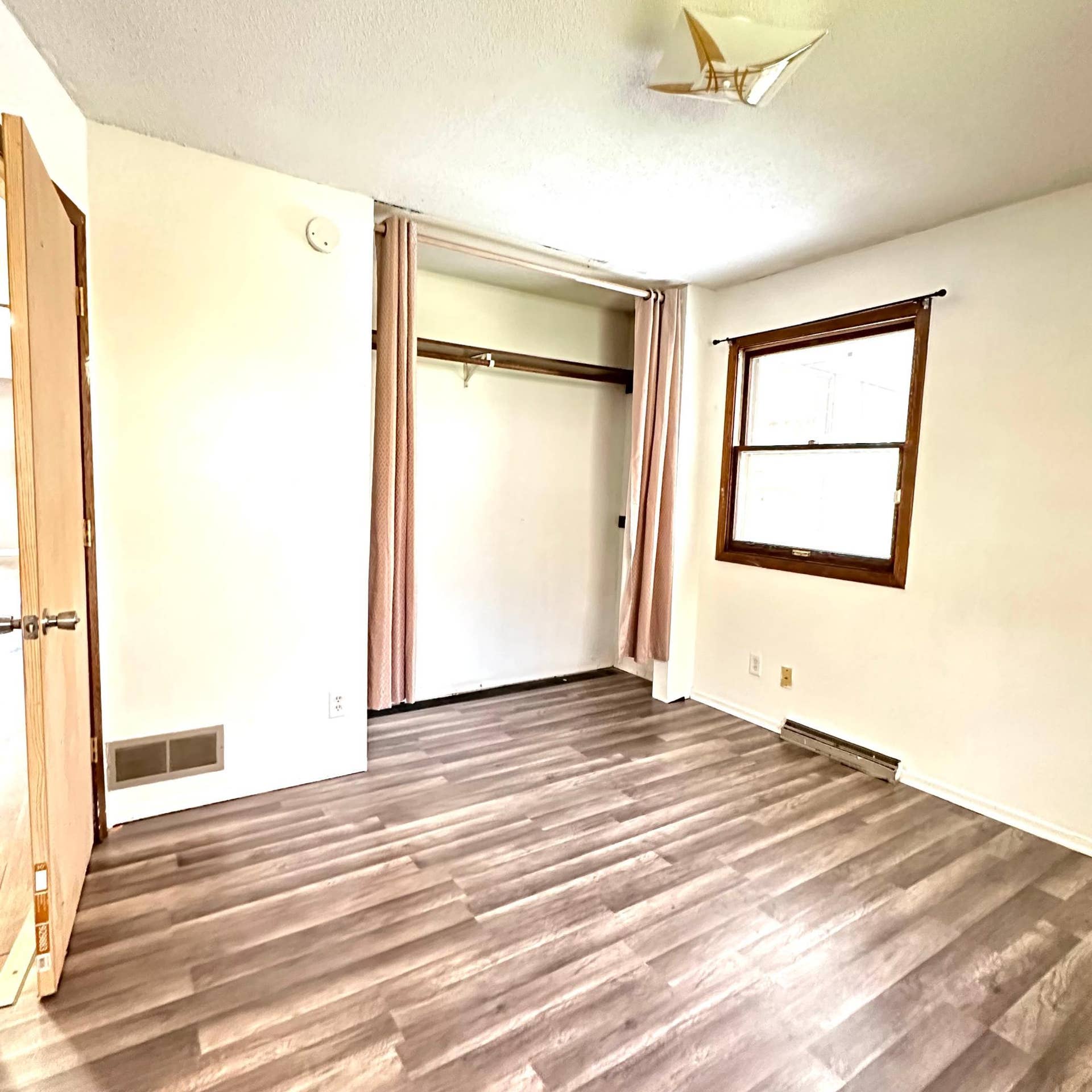 1561 Arkwright Street, 98, Saint Paul, MN 55130 13.jpeg