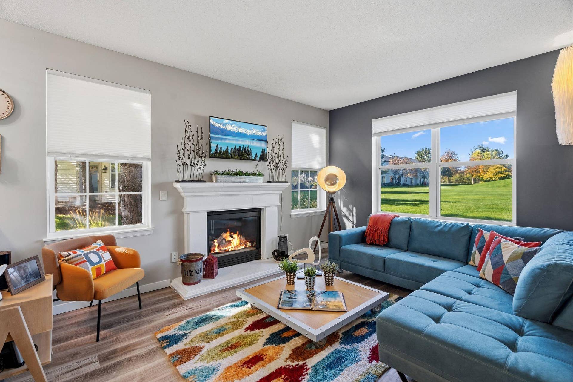 8967 Comstock Lane N, Maple Grove, MN 55311 Spacious living room allows for several configurations.