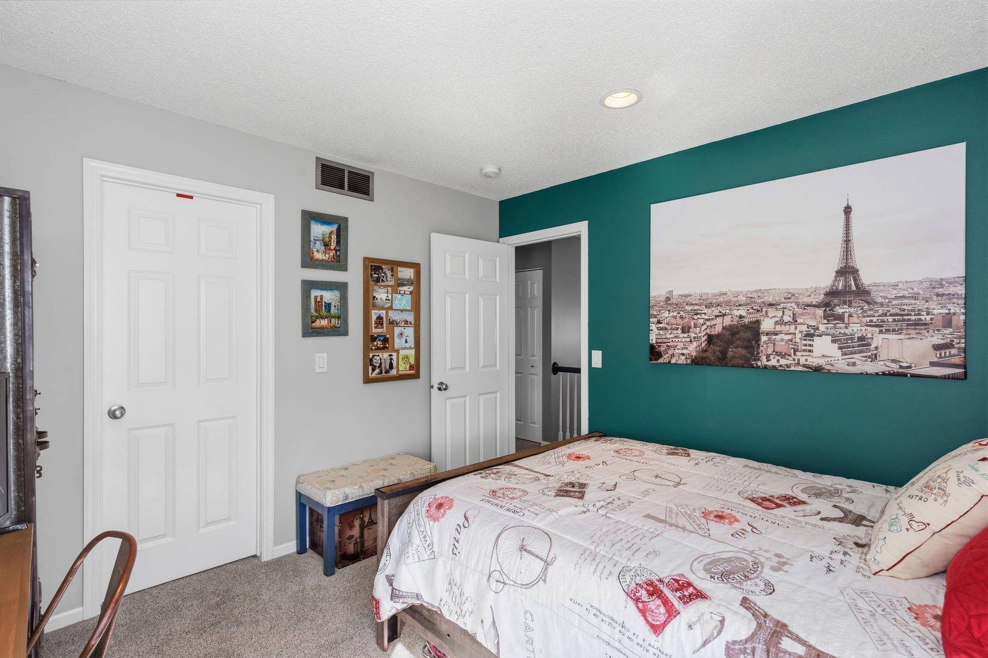 8967 Comstock Lane N, Maple Grove, MN 55311 Second bedroom has newer carpet and walk-in closet.