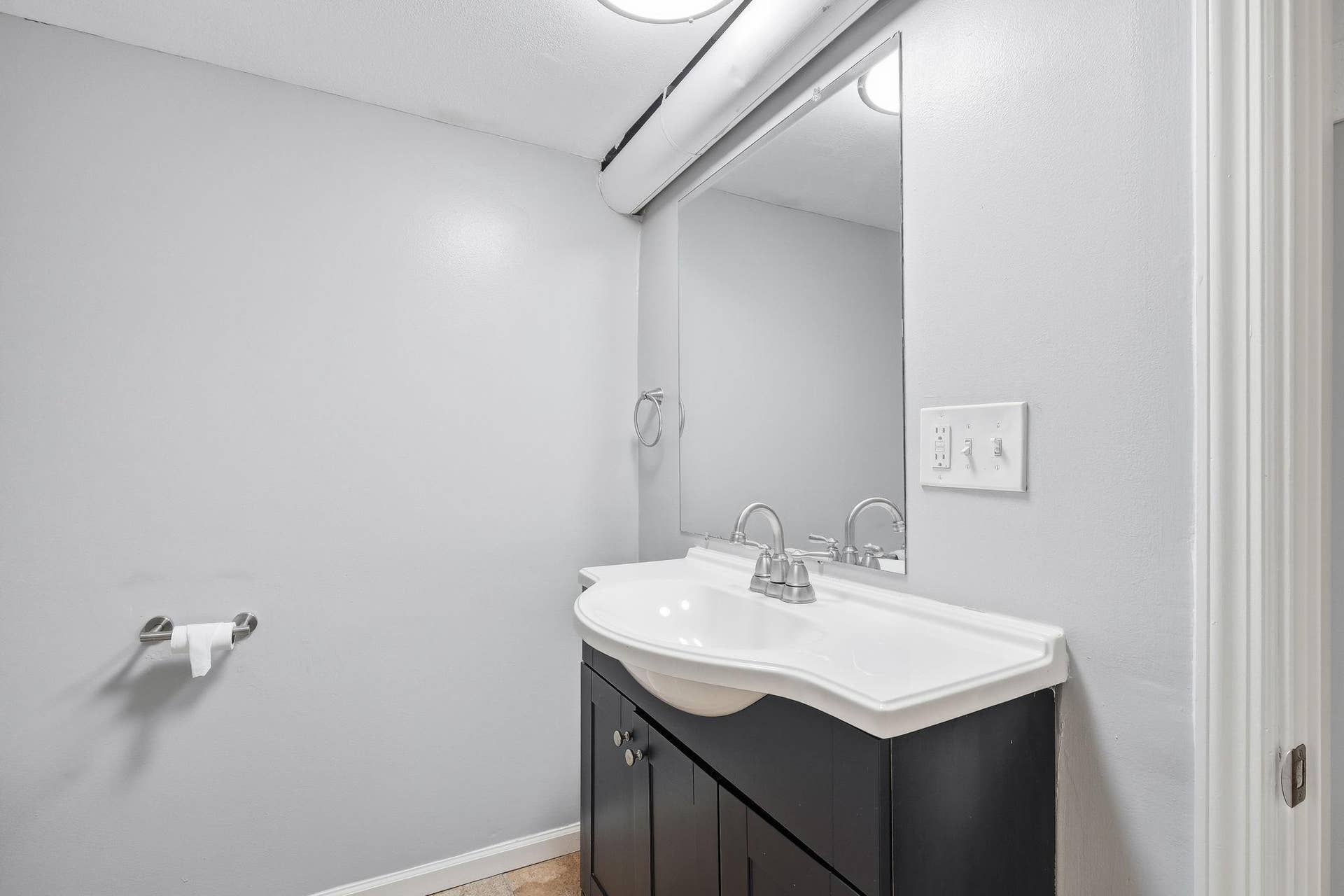 4417 Russell Avenue N, 79, Minneapolis, MN 55412 33-web-or-mls-4417_Russell_Ave_N_Minneapolis_MN_55412_034.jpg