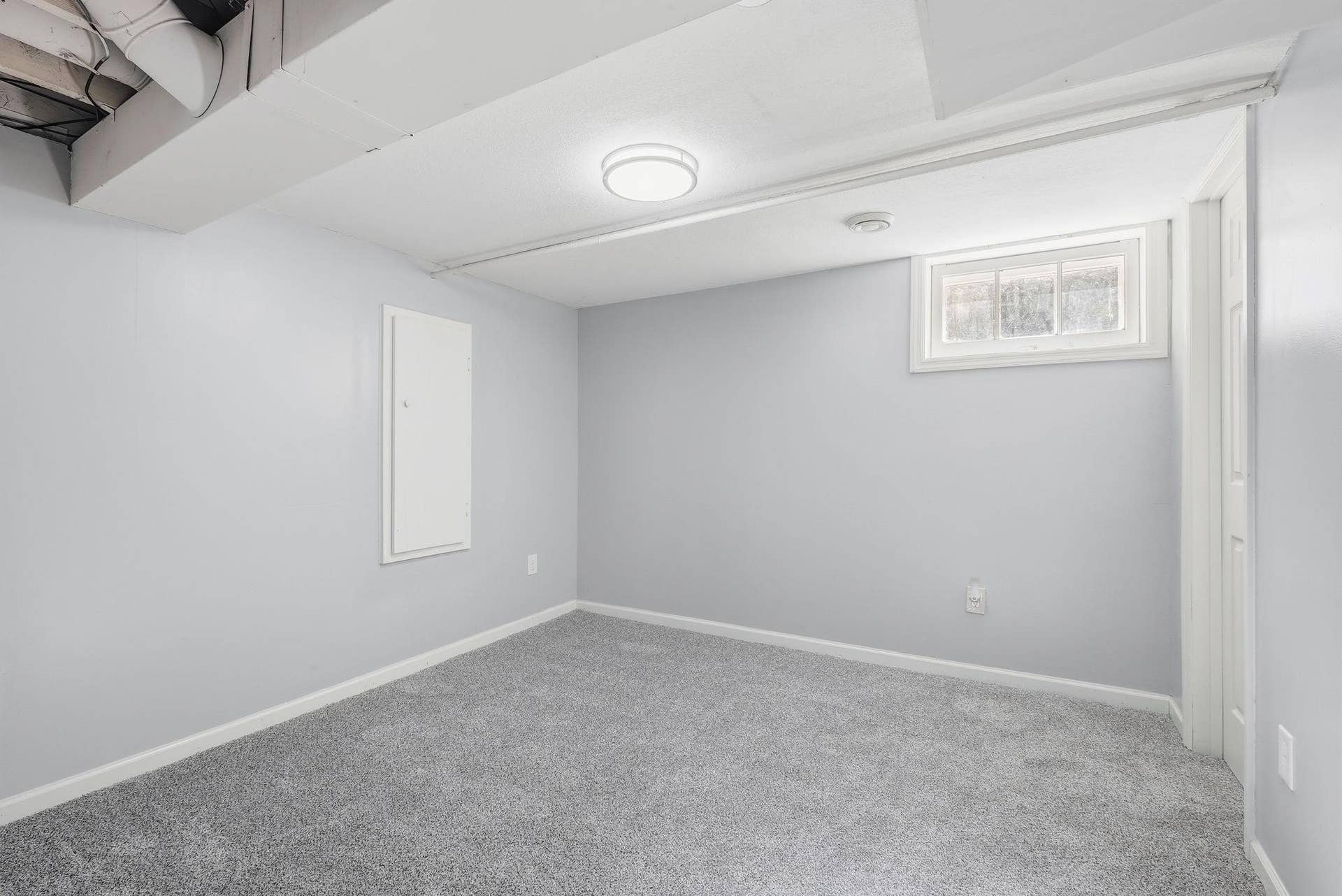 4417 Russell Avenue N, 79, Minneapolis, MN 55412 31-web-or-mls-4417_Russell_Ave_N_Minneapolis_MN_55412_031.jpg