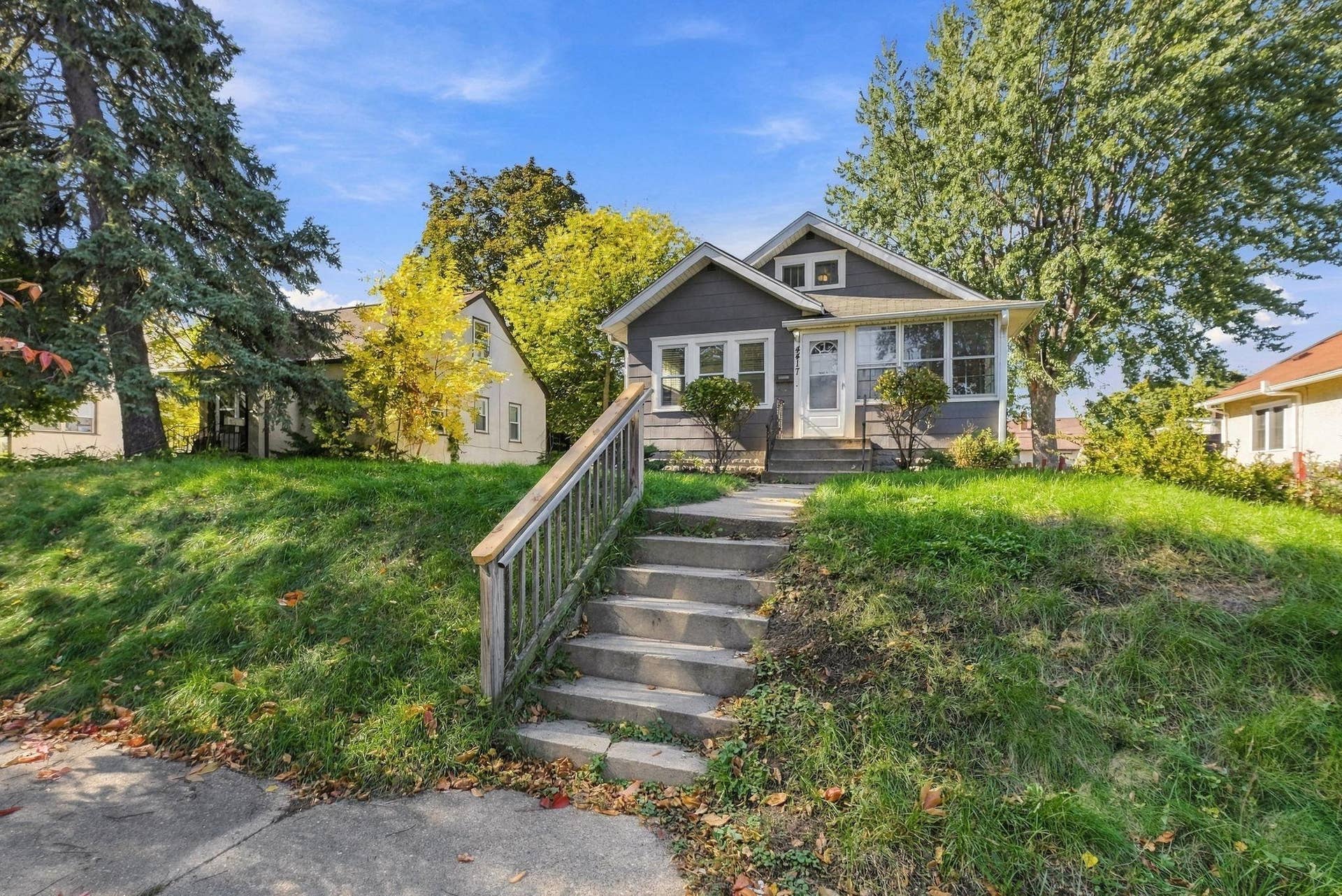 4417 Russell Avenue N, 79, Minneapolis, MN 55412 3-web-or-mls-4417_Russell_Ave_N_Minneapolis_MN_55412_007.jpg