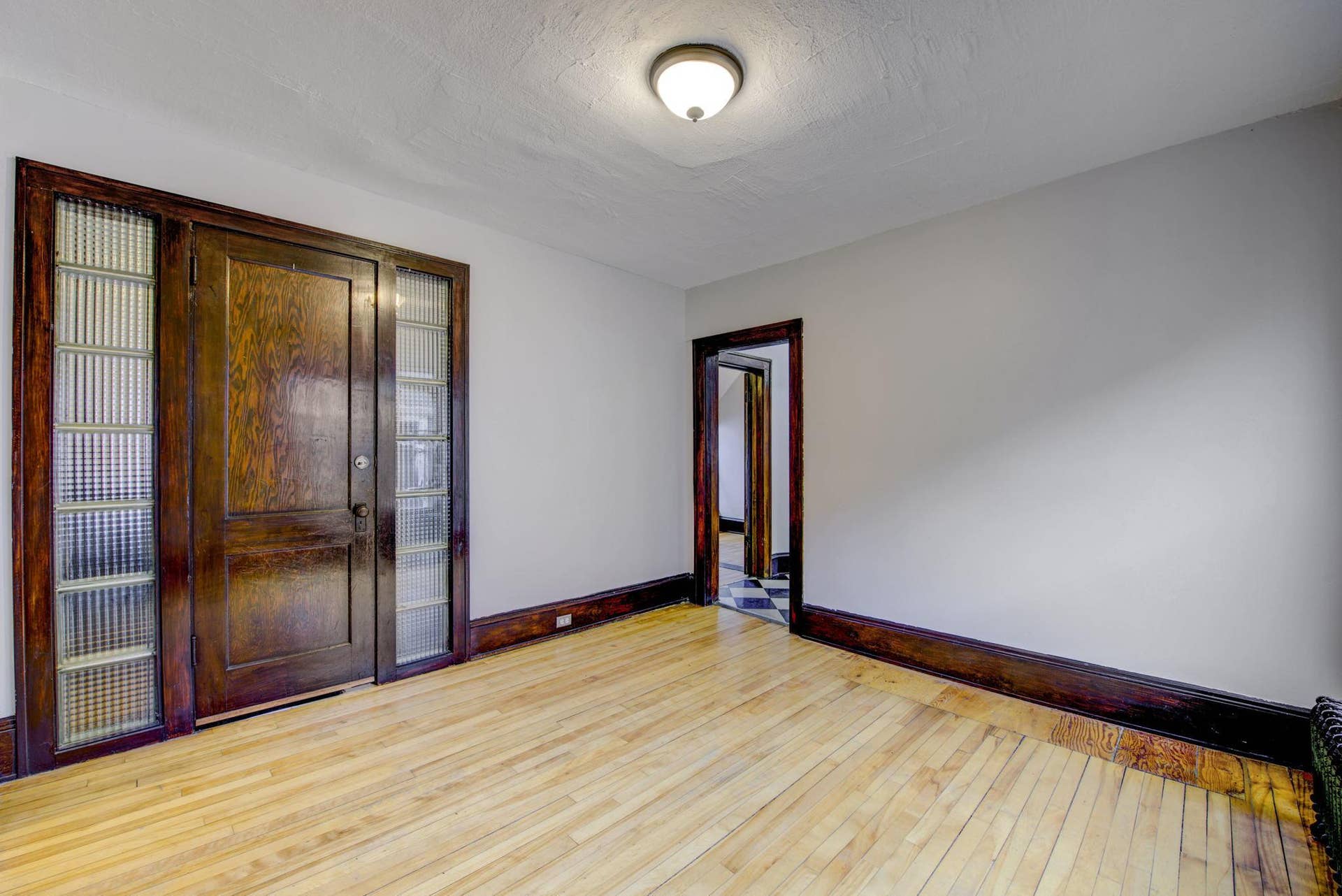 3113 Harriet Avenue, 48, Minneapolis, MN 55408 Upstairs