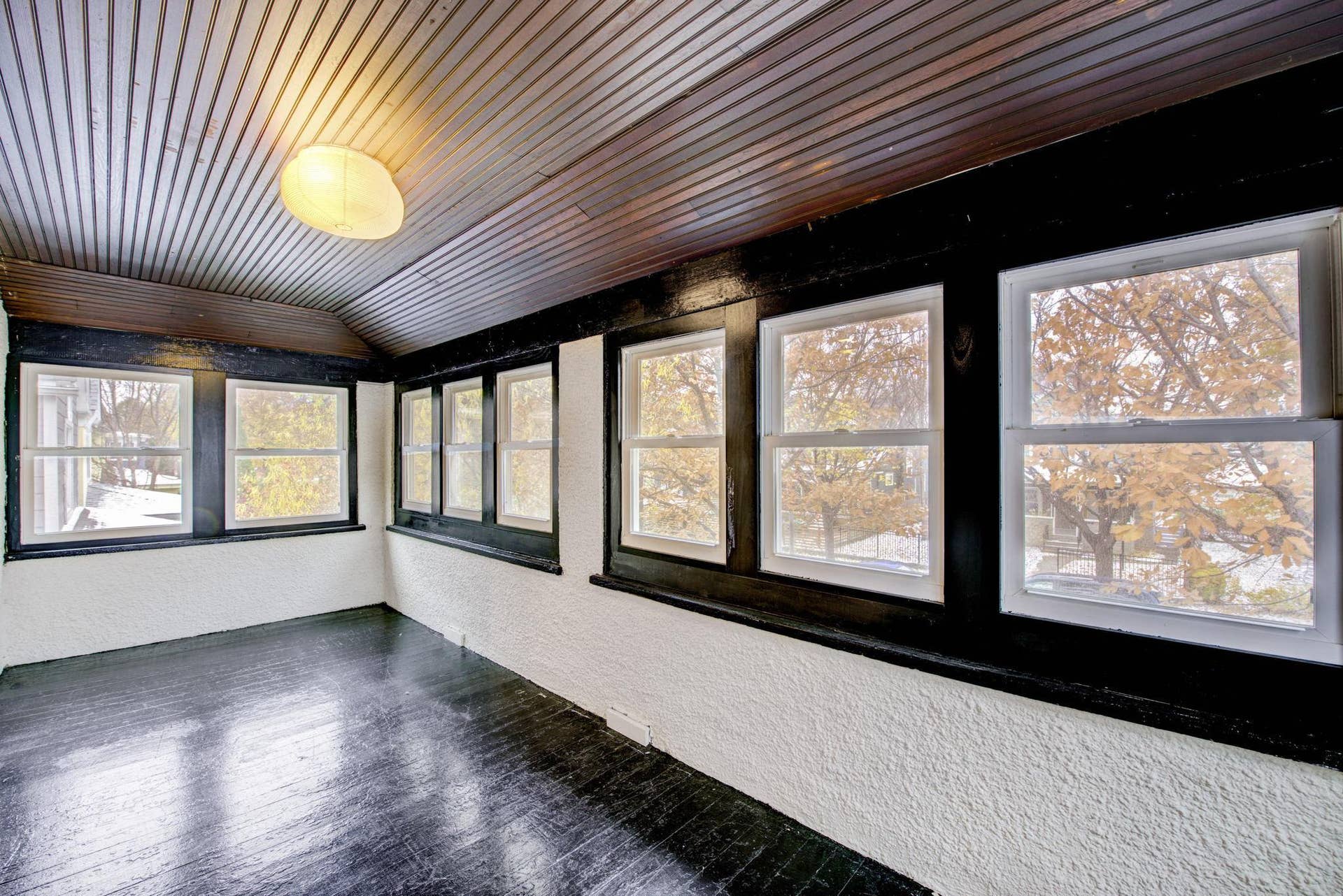 3113 Harriet Avenue, 48, Minneapolis, MN 55408 Upstairs room