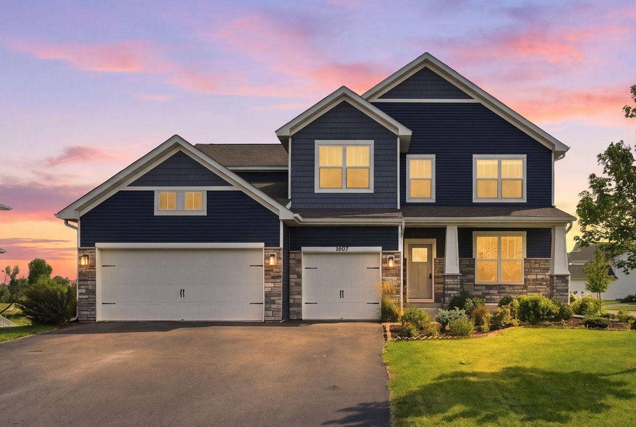 16197 Europa Avenue N, Hugo, MN 55038 Twilight view