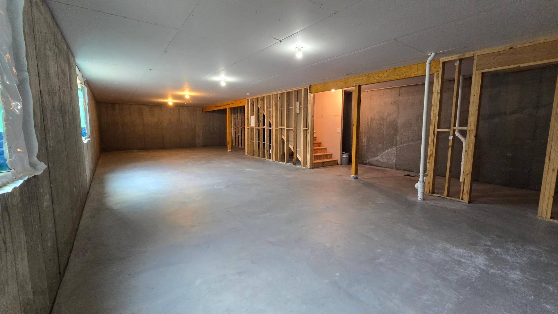16197 Europa Avenue N, Hugo, MN 55038 Expansive unfinished lower level ready to finish to your specifications with bathroom rough ins