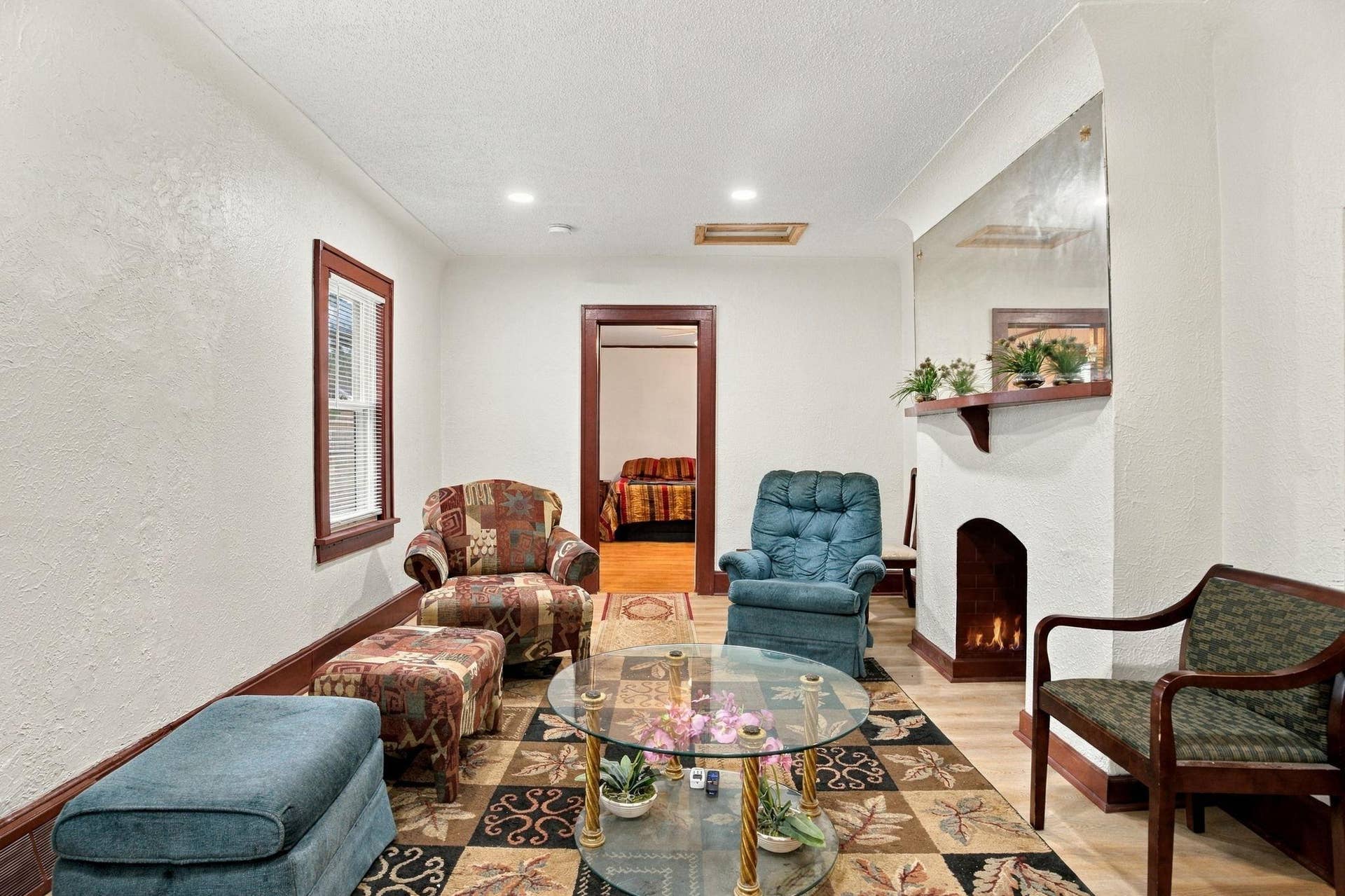 1428 Vincent Avenue N, 85, Minneapolis, MN 55411 7-web-or-mls-dsc09137-jpg.jpg