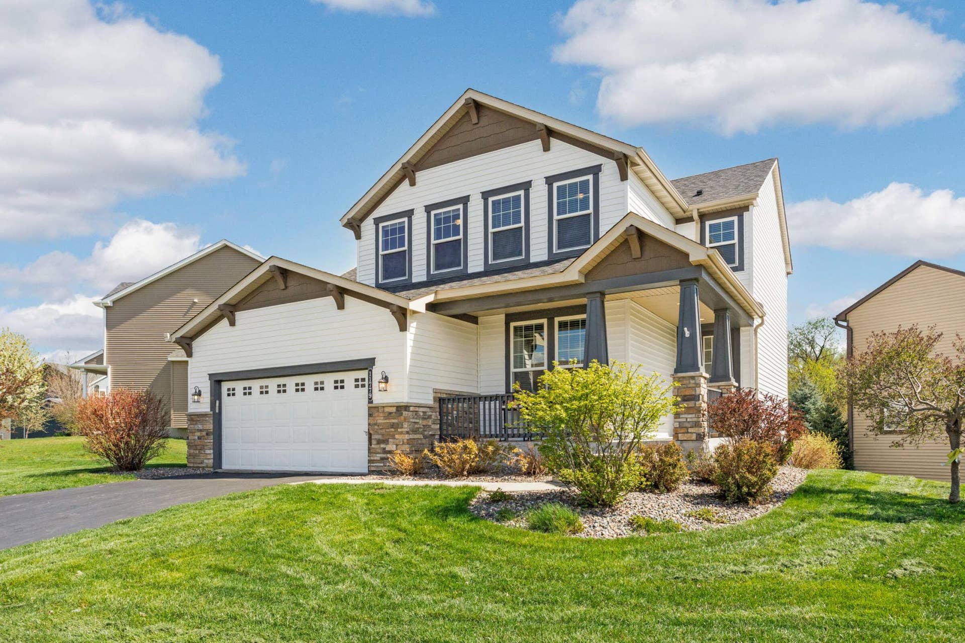 11779 Harvest Path, Woodbury, MN 55129