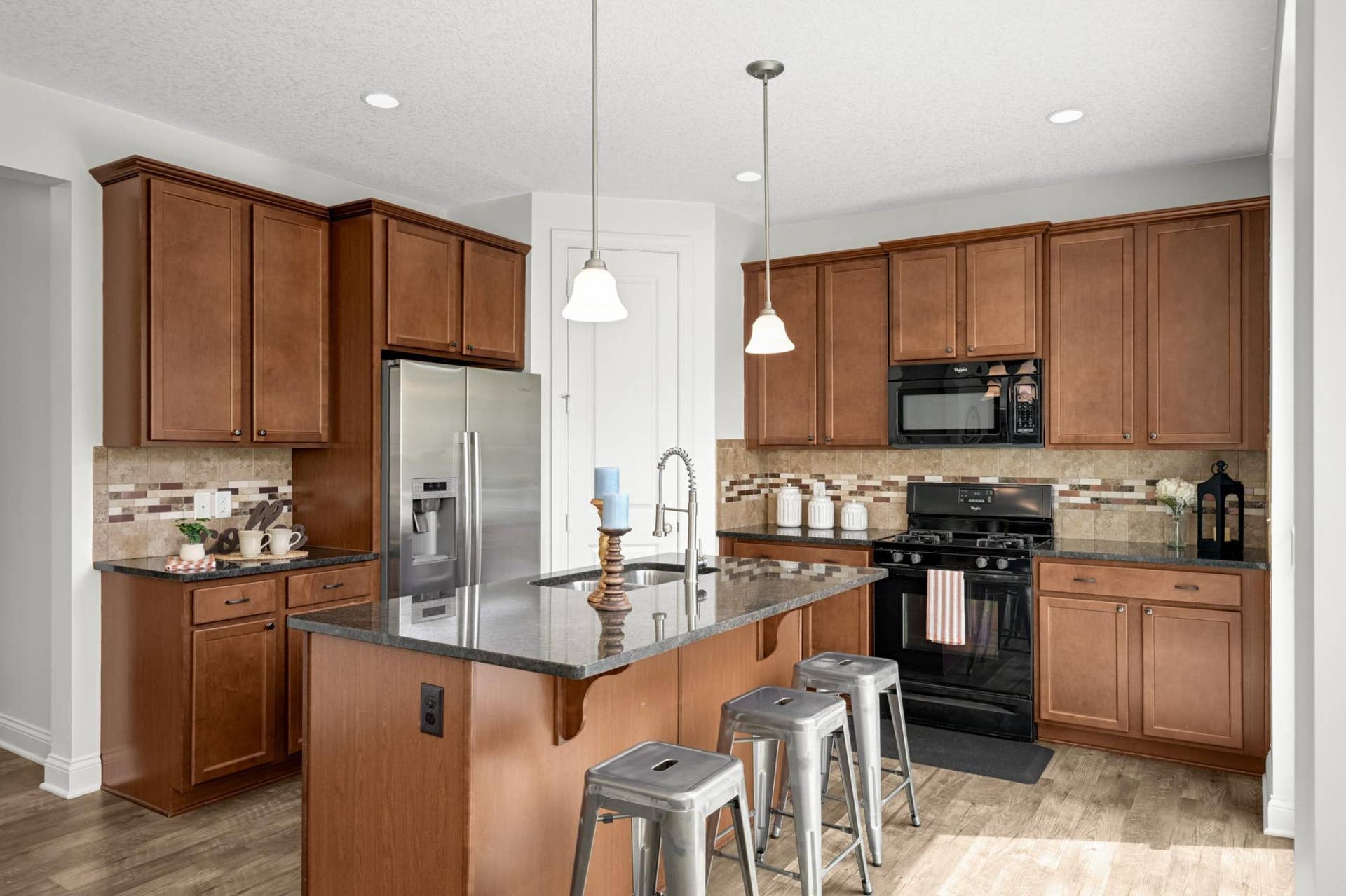 11779 Harvest Path, Woodbury, MN 55129