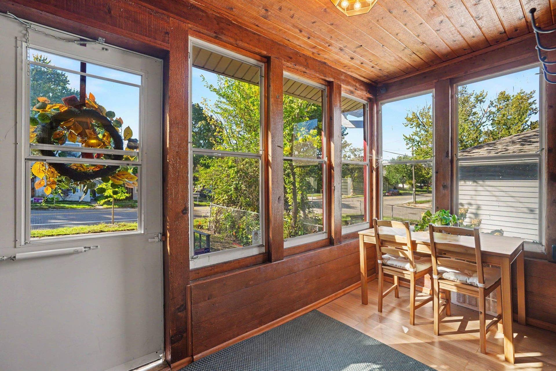 3905 Cedar Avenue S, 73, Minneapolis, MN 55407 Front Enclosed Porch