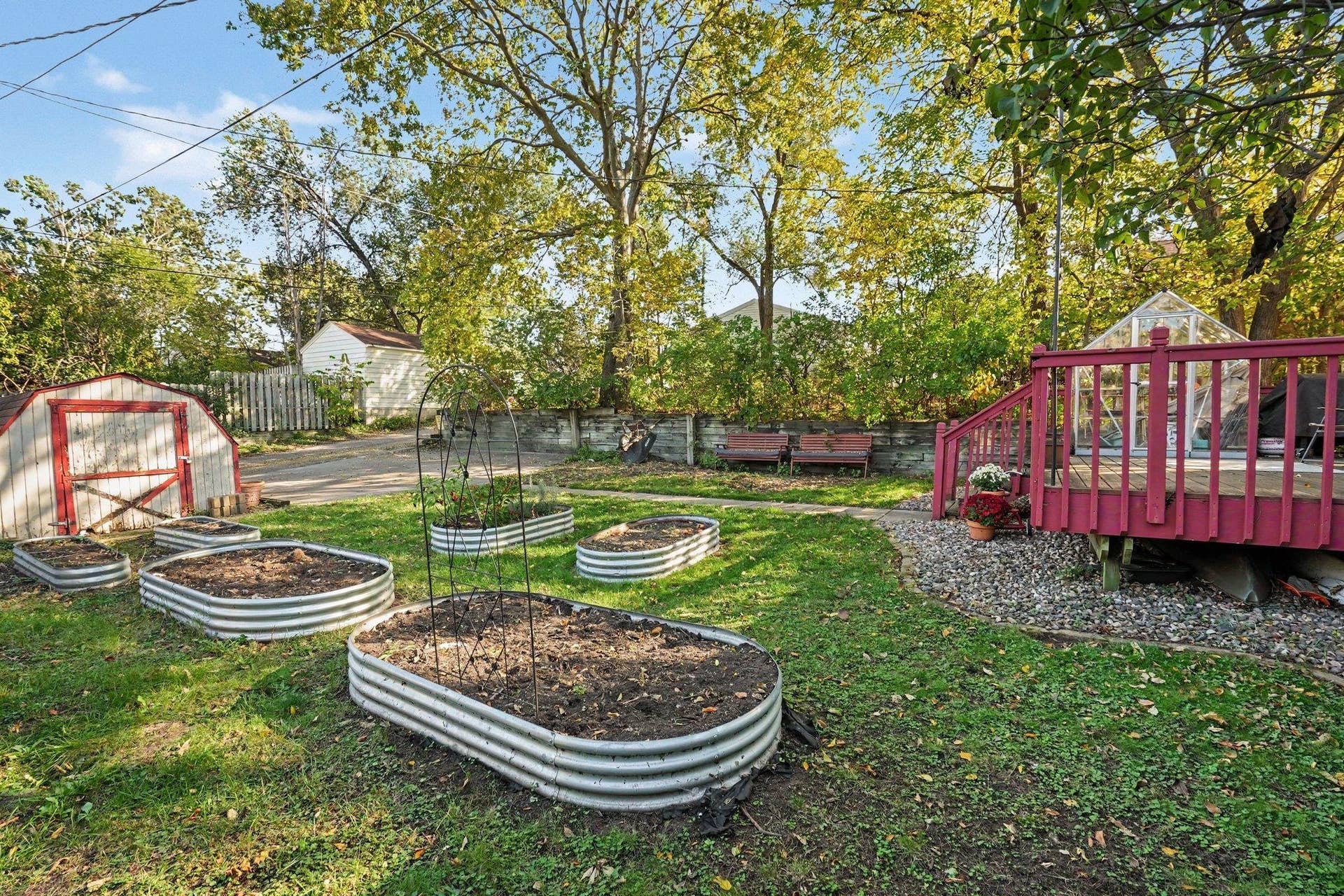 3905 Cedar Avenue S, 73, Minneapolis, MN 55407 Backyard