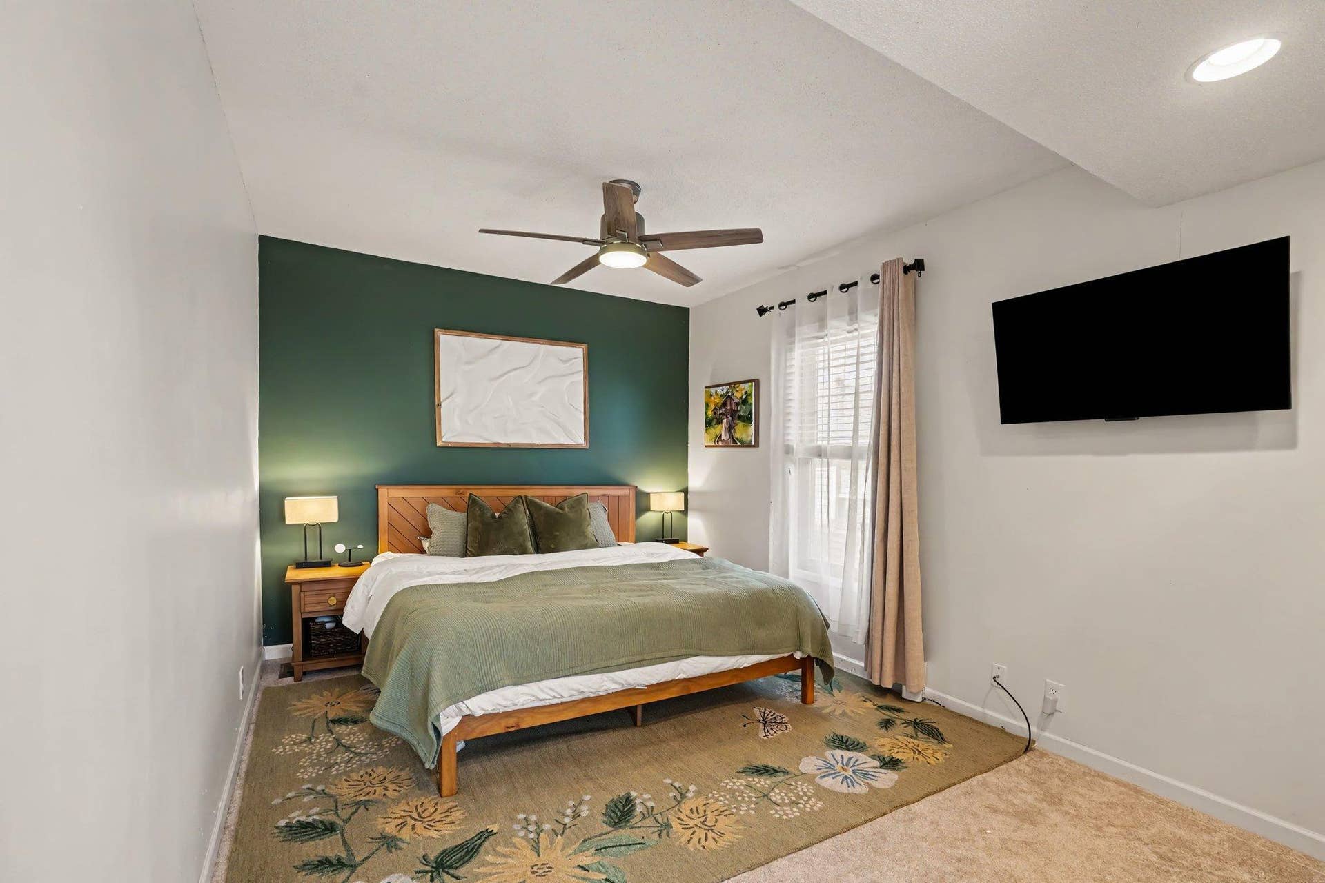 3905 Cedar Avenue S, 73, Minneapolis, MN 55407 Main Floor Bedroom