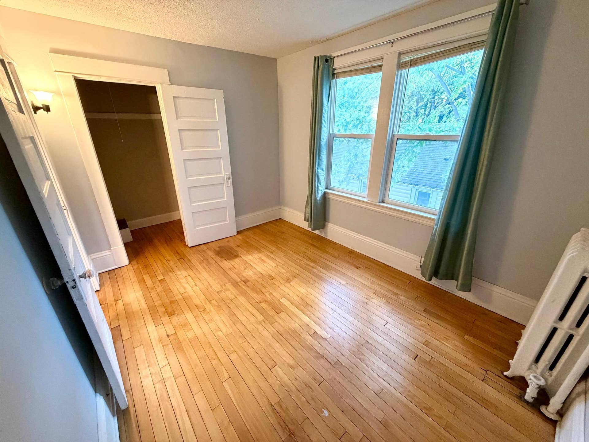 3735 Girard Avenue N, 27, Minneapolis, MN 55412 Second bedroom