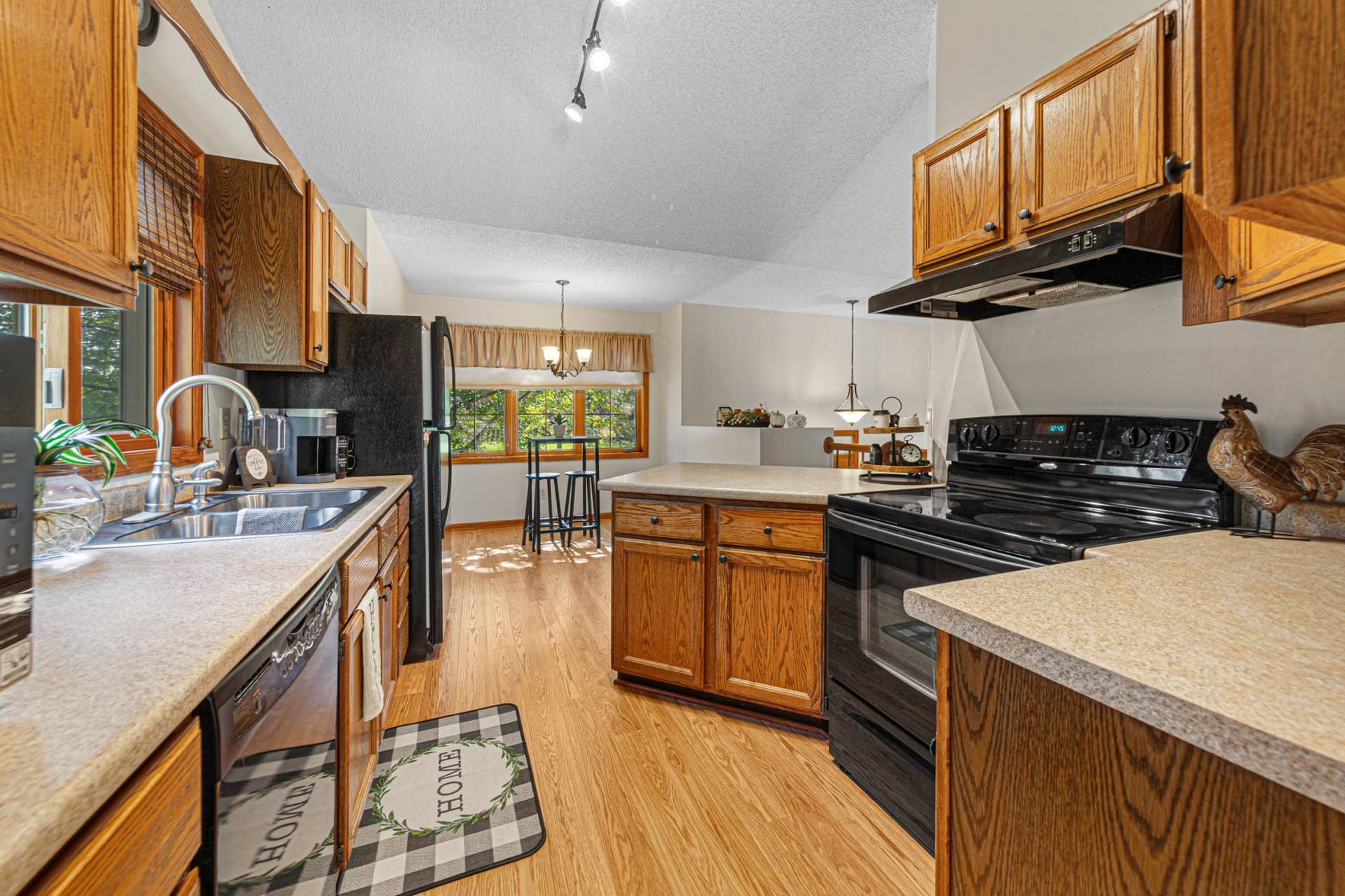 1728 Greenhaven Lane NE, Owatonna, MN 55060 9h9a9003.jpg