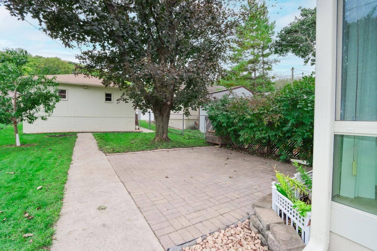 1311 N 5th Street, Mankato, MN 56001 33.jpg