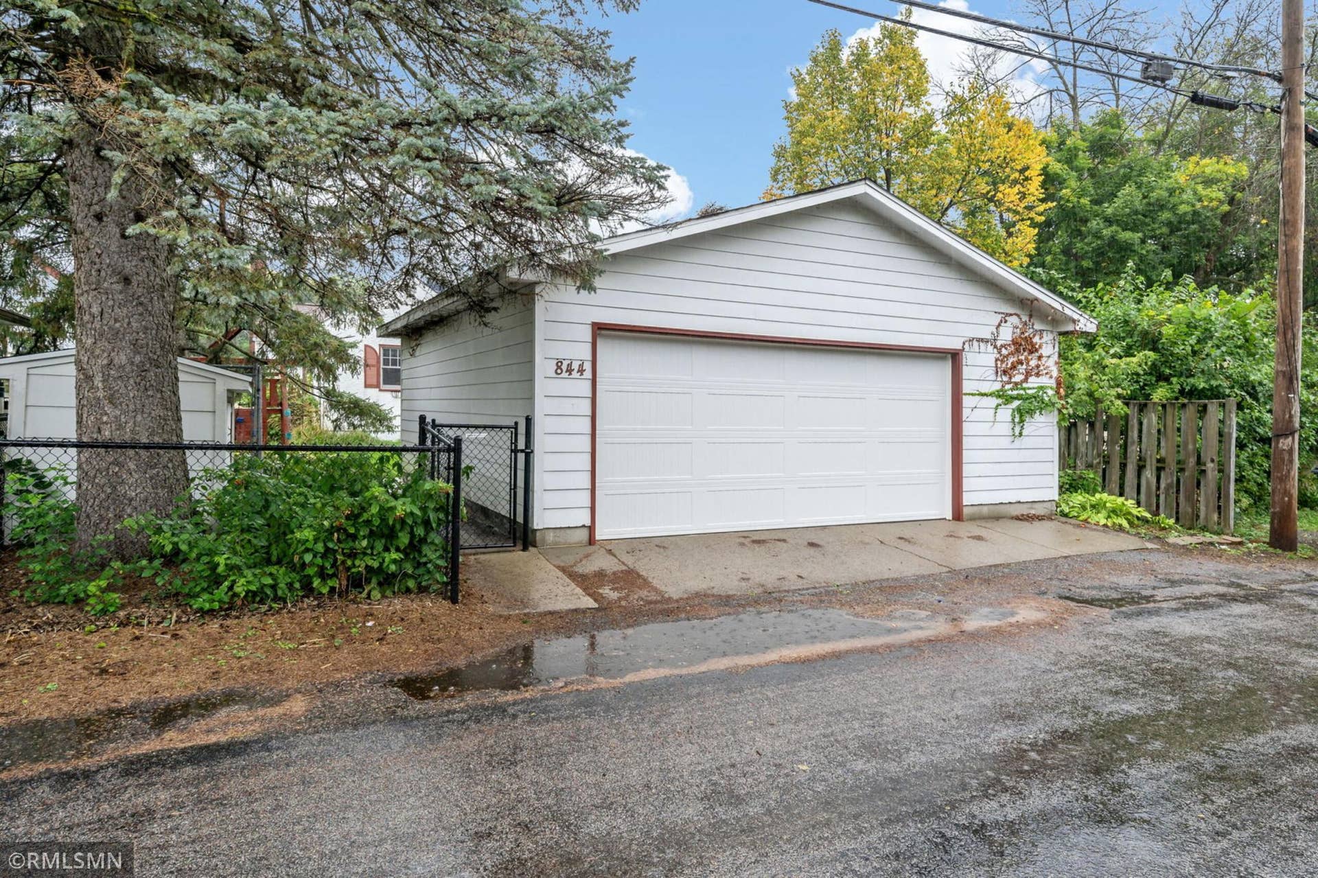844 Winslow Avenue, 104, Saint Paul, MN 55107 53-web-or-mls-844_Winslow_Ave_St_Paul_MN_0006.jpg