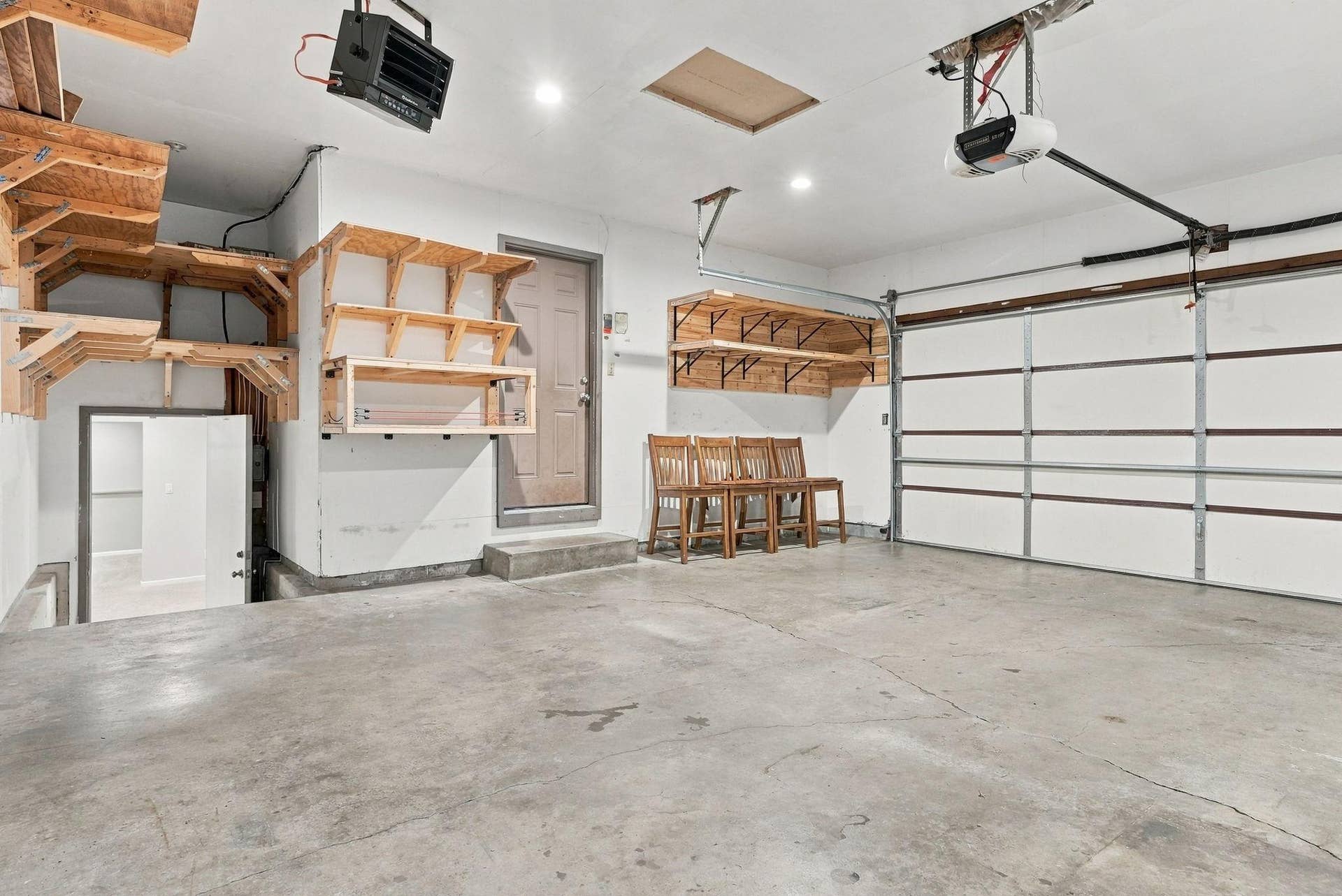 1980 Timber Wolf Trail N, Eagan, MN 55122 Garage.jpg