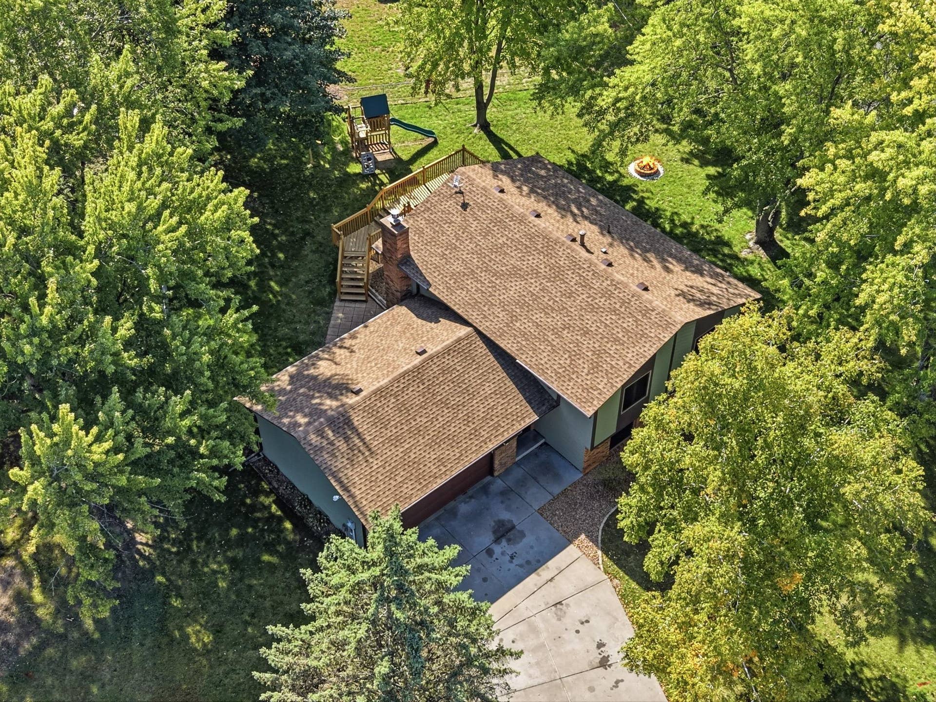 1980 Timber Wolf Trail N, Eagan, MN 55122 Overhead View.jpg