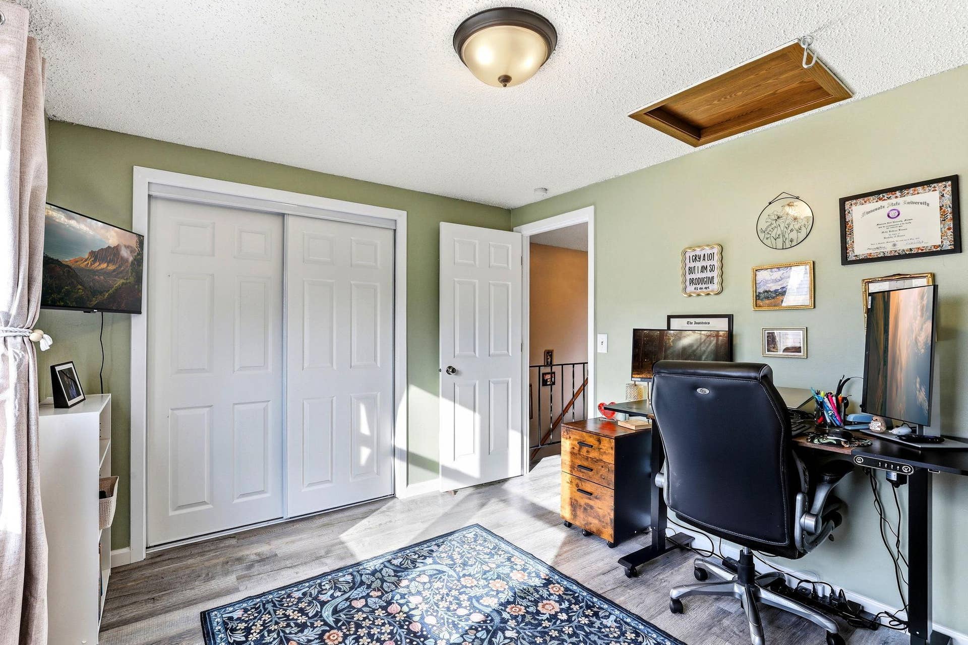 1480 Granada Avenue N, Oakdale, MN 55128