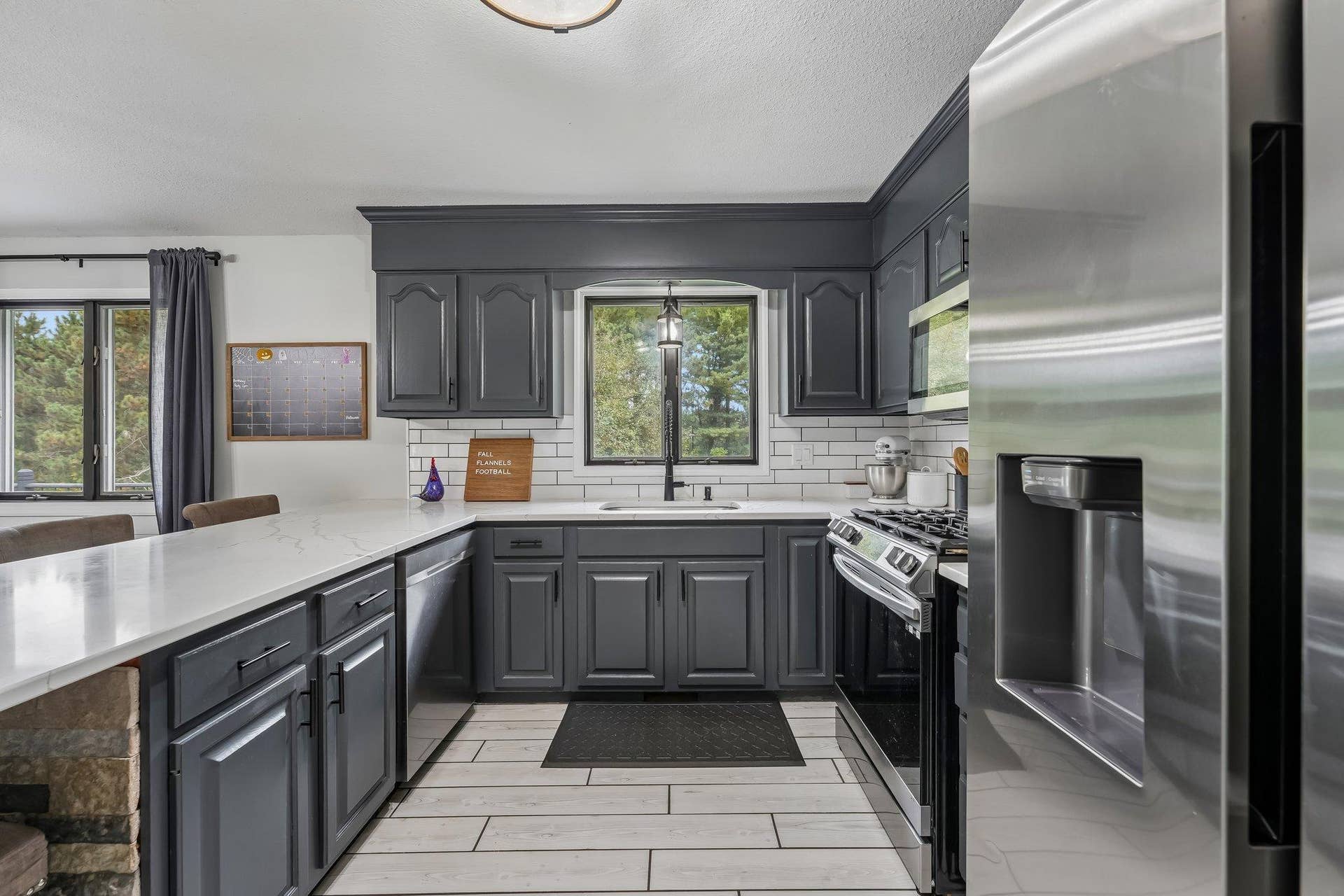 1252 Rolling Hills Trail, Hudson, WI 54016 Kitchen with Quartz Countertops & LVT flooring