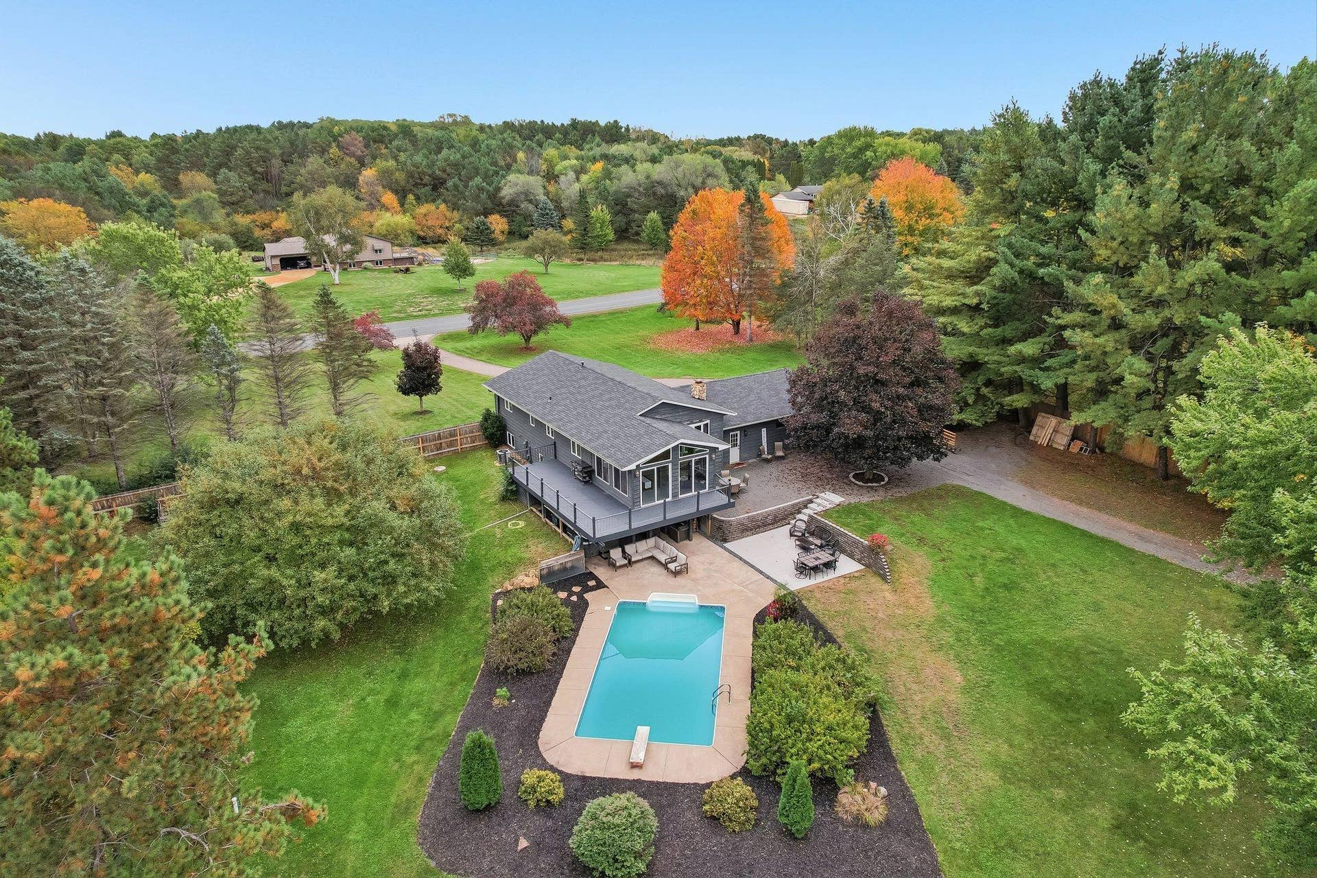 1252 Rolling Hills Trail, Hudson, WI 54016 3.2 Private Acres - No Covenants - Hudson Schools