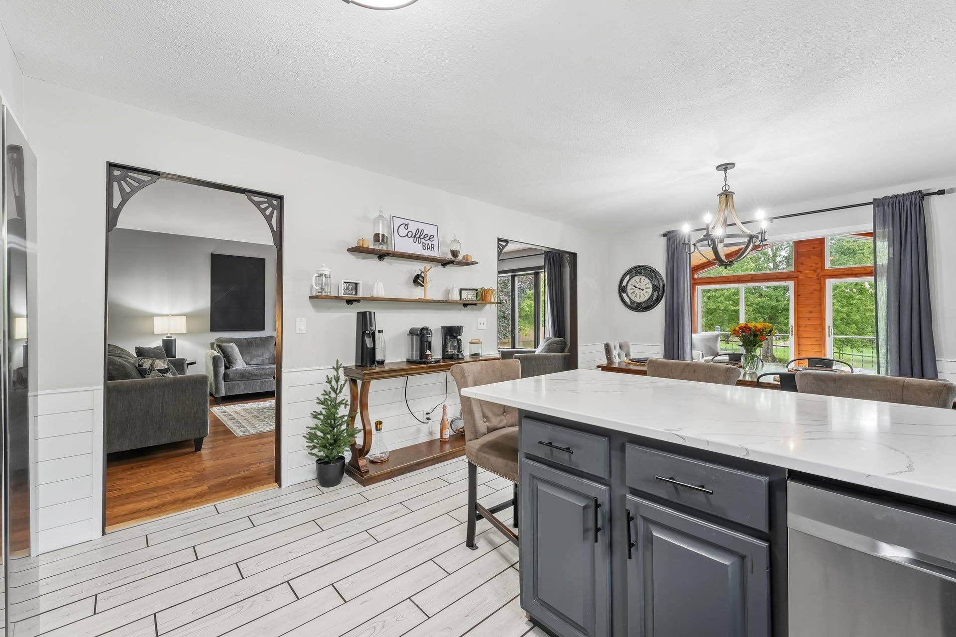 1252 Rolling Hills Trail, Hudson, WI 54016 Kitchen to Dining