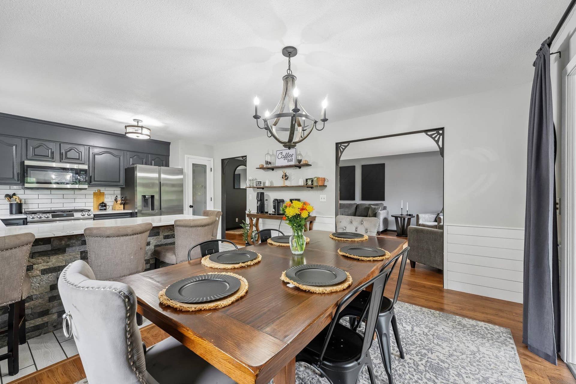 1252 Rolling Hills Trail, Hudson, WI 54016 Dining room
