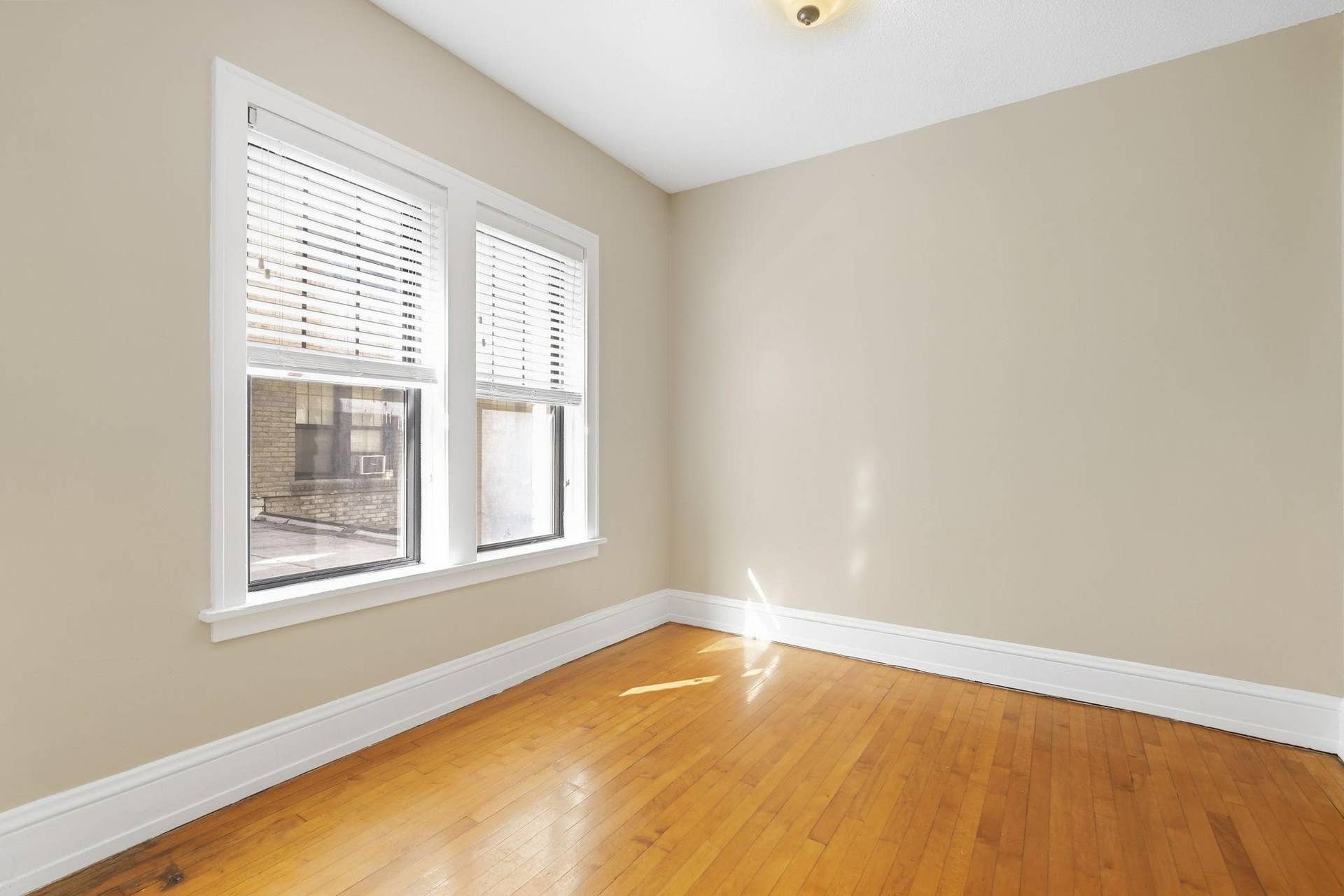 220 E 19th Street, #104, 74, Minneapolis, MN 55403 73-web-or-mls-220-e-19th-st.jpg