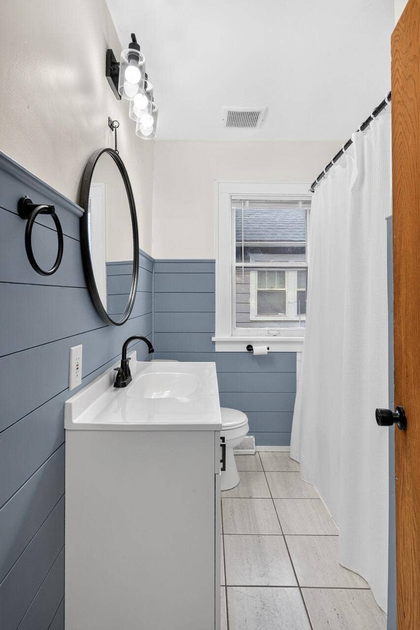 Updated Bathroom!