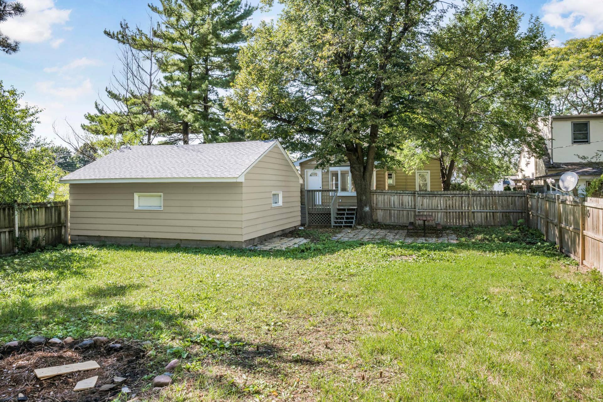 756 Mcknight Road N, Maplewood, MN 55119 756 Mcknight Road N, Maplewood, MN 55119