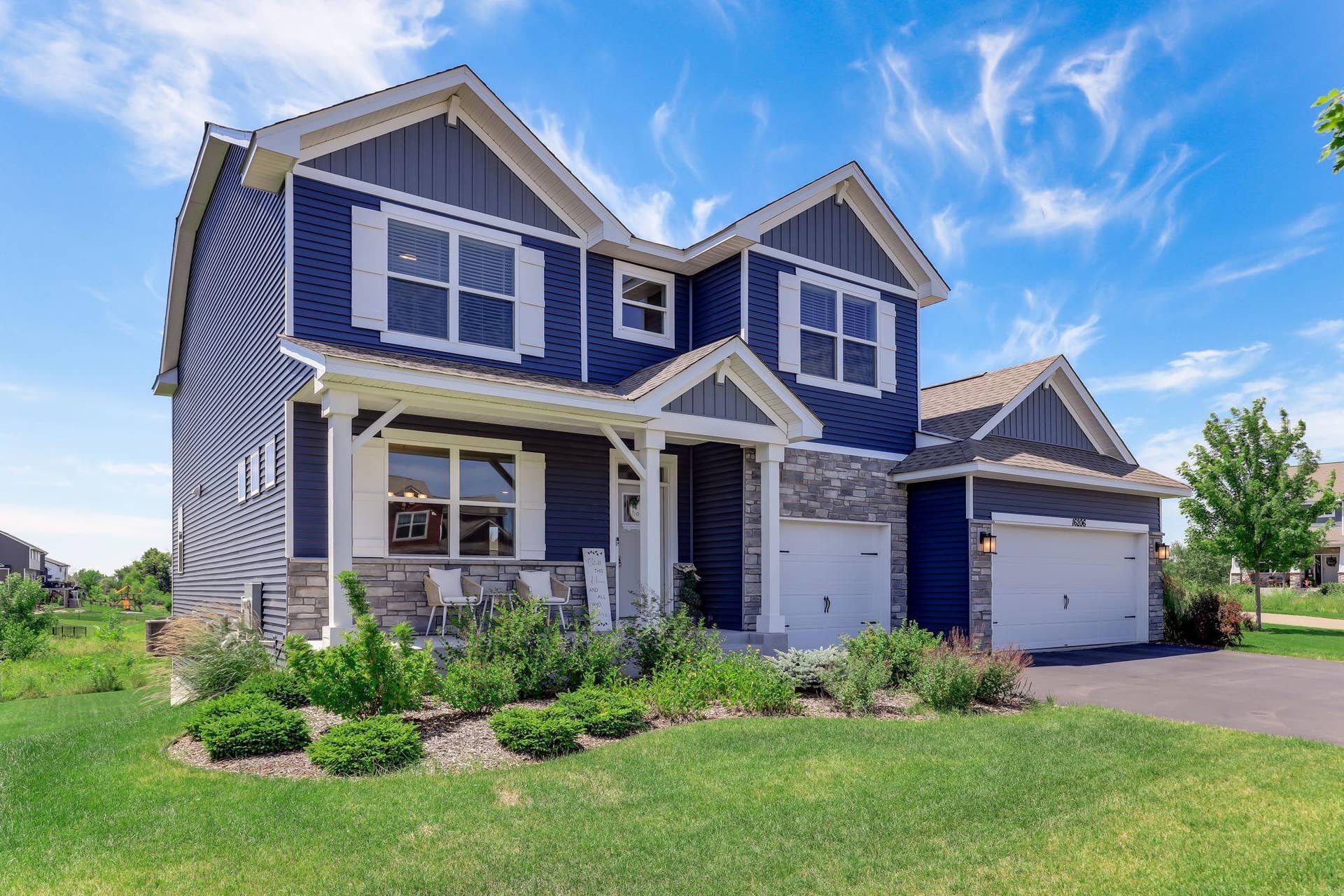16206 Europa Avenue N, Hugo, MN 55038 3-web-or-mls-16206-Europa-Ave-N-02.jpg