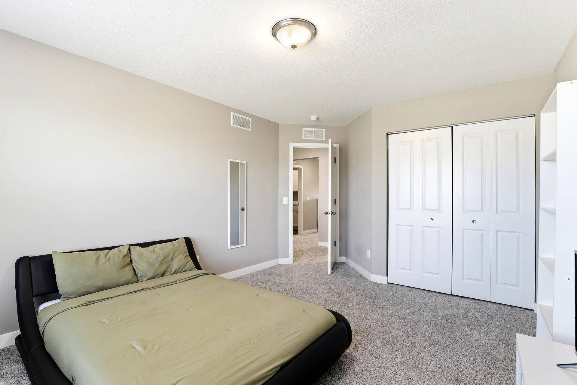 16206 Europa Avenue N, Hugo, MN 55038 44-web-or-mls-16206-Europa-Ave-N-43.jpg