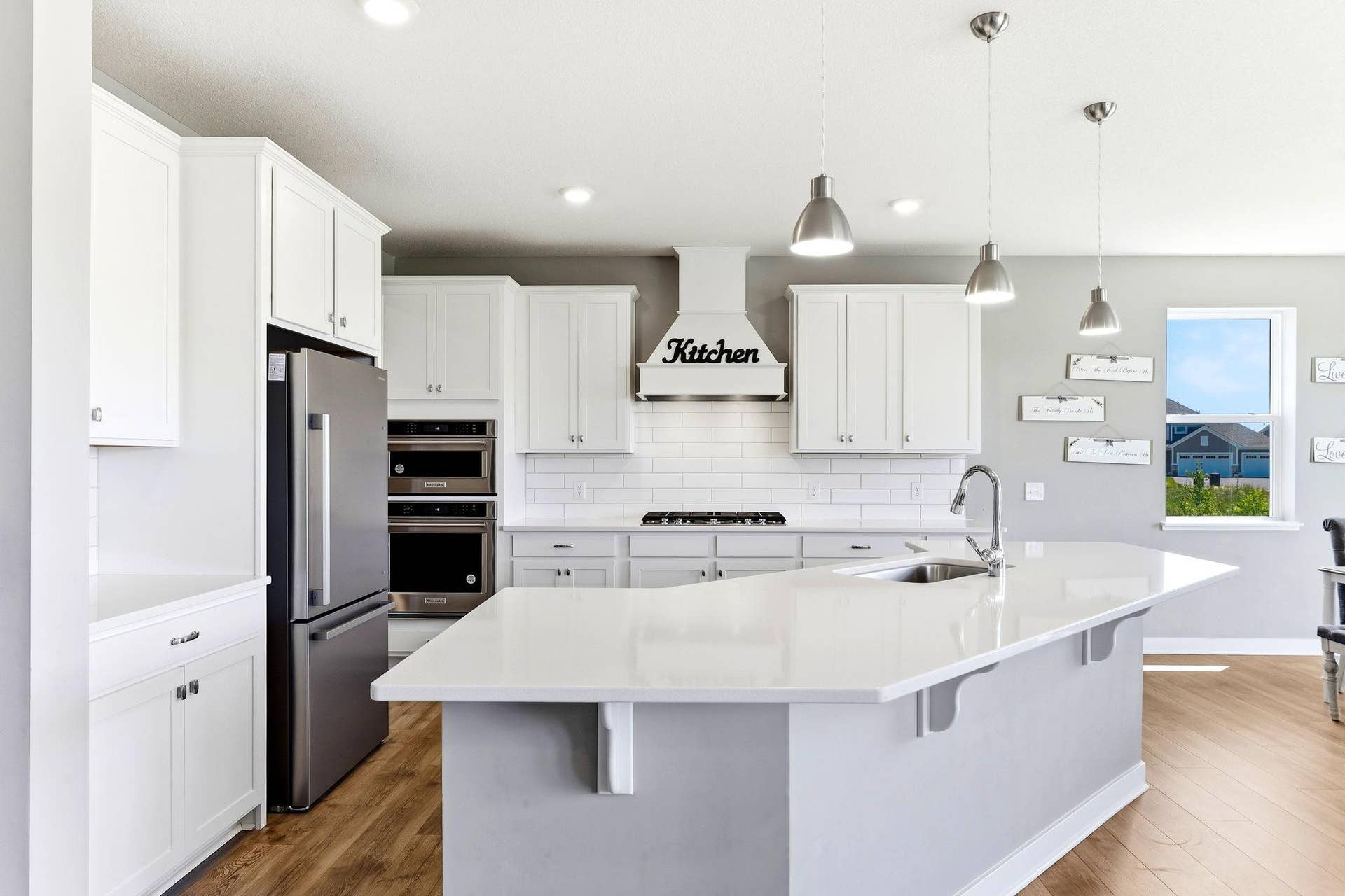16206 Europa Avenue N, Hugo, MN 55038 13-web-or-mls-16206-Europa-Ave-N-12.jpg