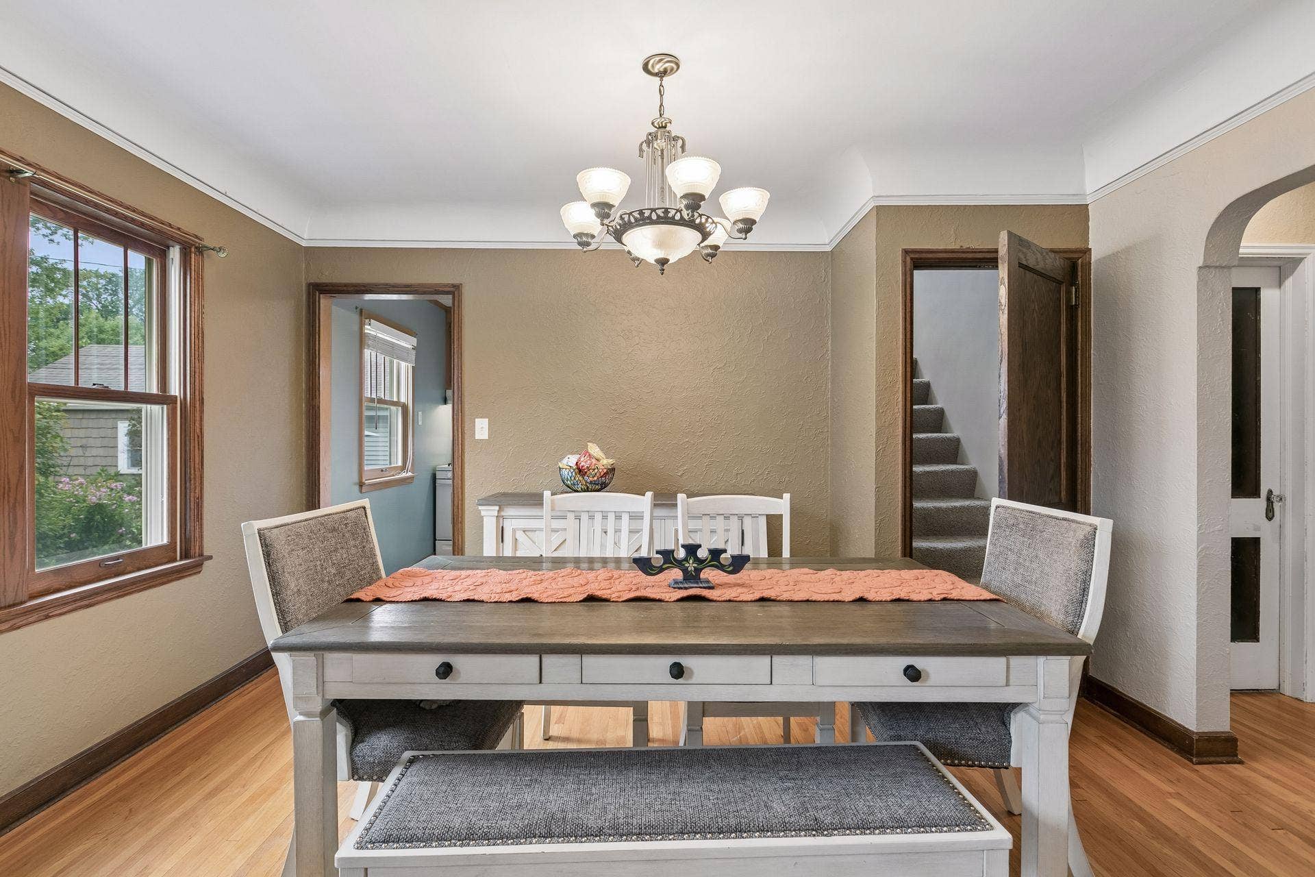 5912 10th Avenue S, 17, Minneapolis, MN 55417 Natural Woodwork