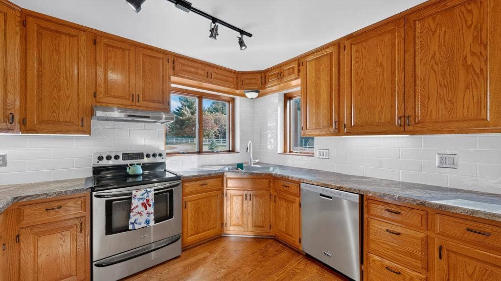 5645 Meadow Drive SE, Rochester, MN 55904 36.jpg