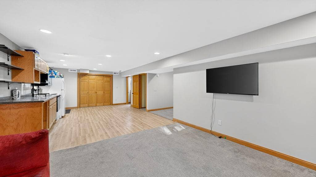 5645 Meadow Drive SE, Rochester, MN 55904 57.jpg