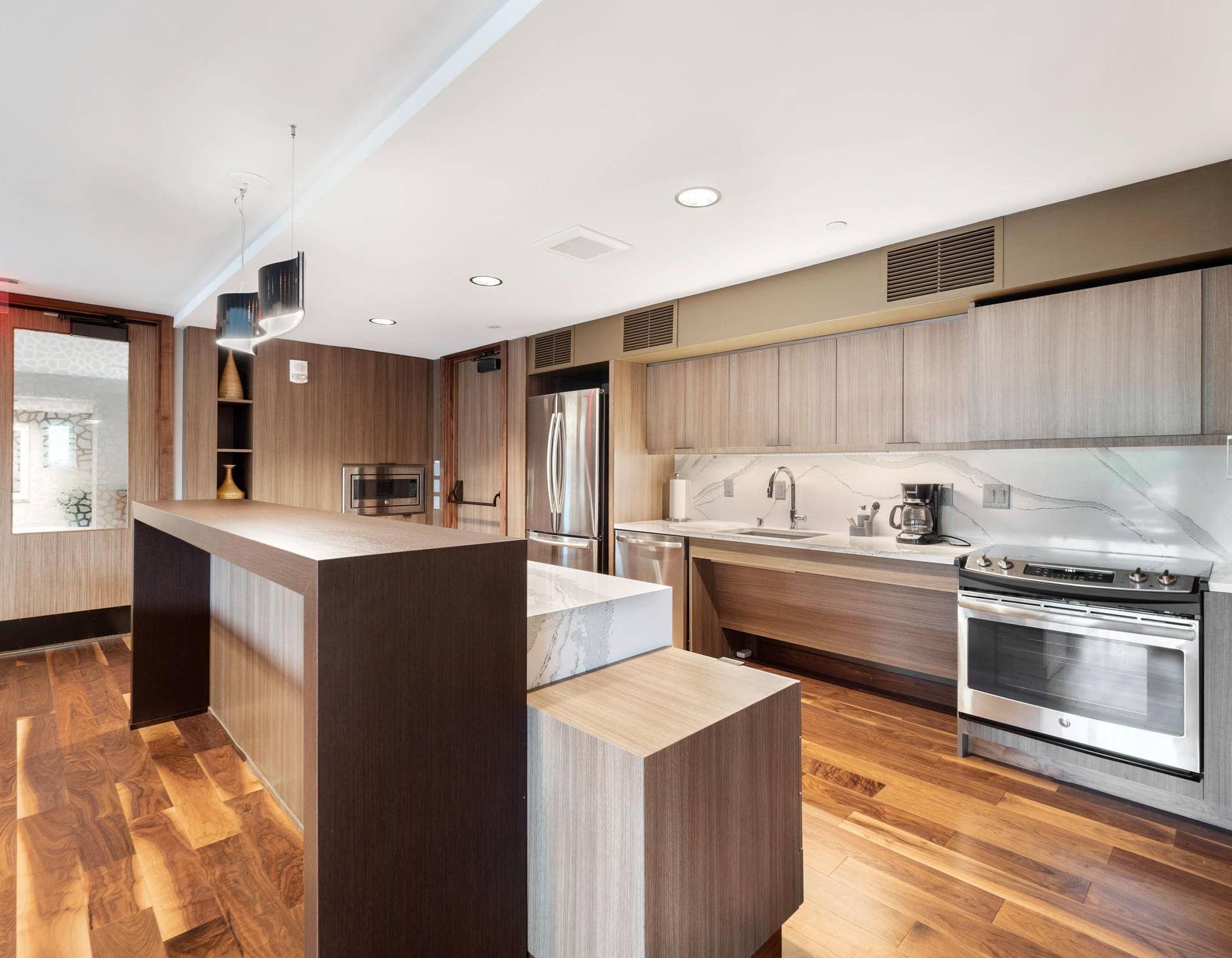 100 2nd Street SE, #406, 50, Minneapolis, MN 55414 100 2nd Street SE, #406, 50, Minneapolis, MN 55414