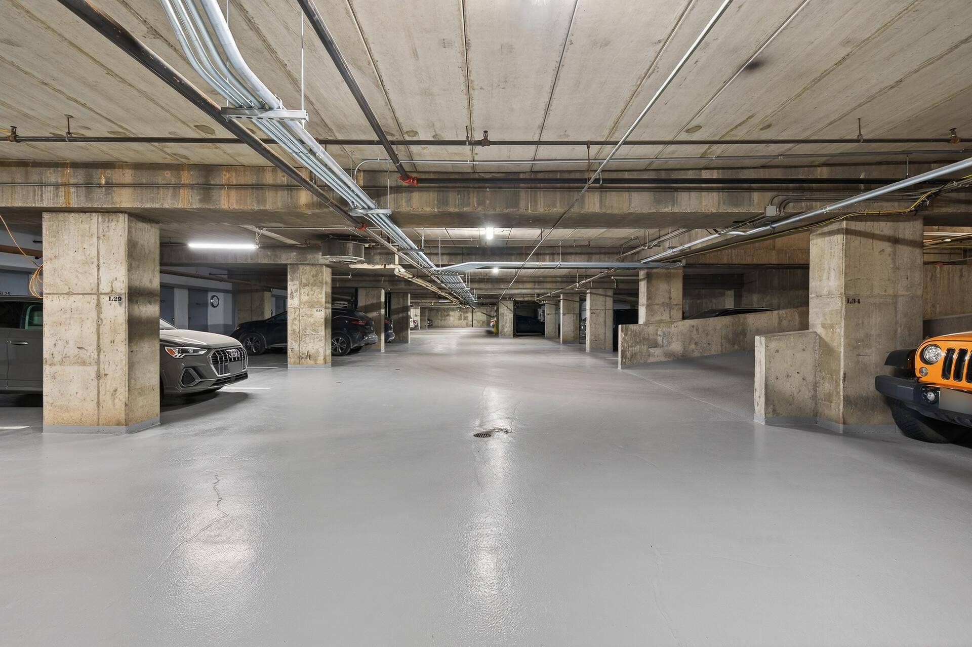 100 2nd Street SE, #406, 50, Minneapolis, MN 55414 Underground Heated Garage