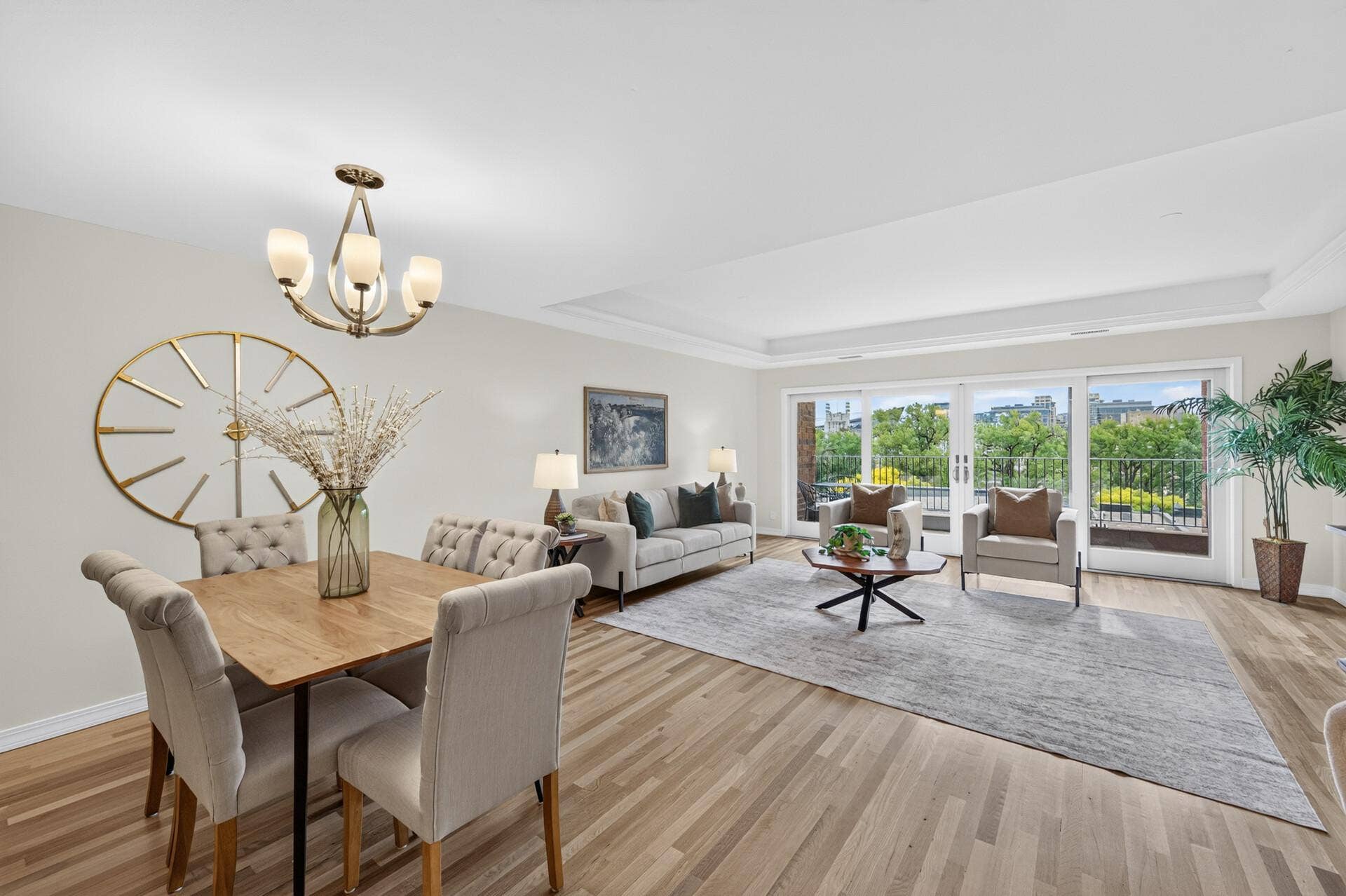100 2nd Street SE, #406, 50, Minneapolis, MN 55414 Living/Dining Room w/Hardwood Floors