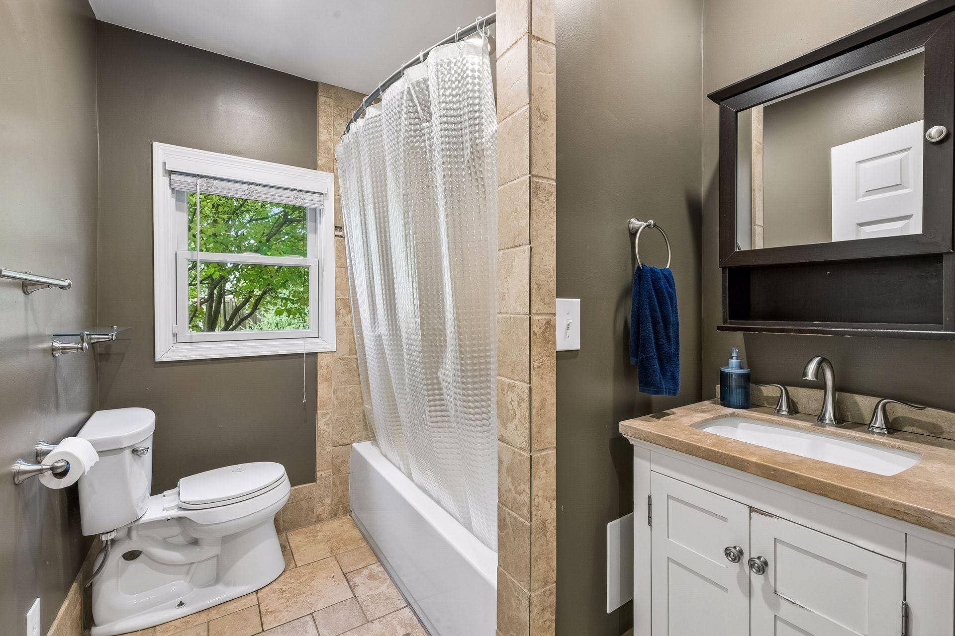 Main Floor Full bath with heated floors