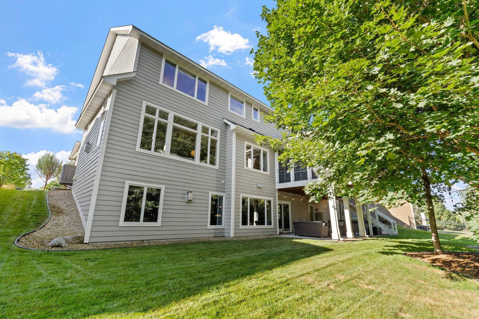 17276 62nd Avenue N, Maple Grove, MN 55311 11-web-or-mls-17276 62nd Ave N-11.jpg